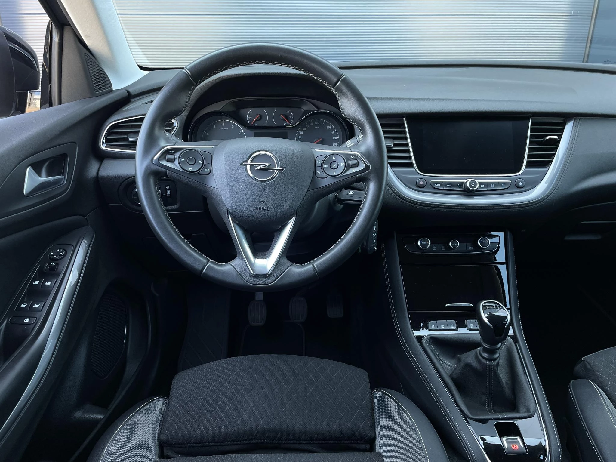 Hoofdafbeelding Opel Grandland X