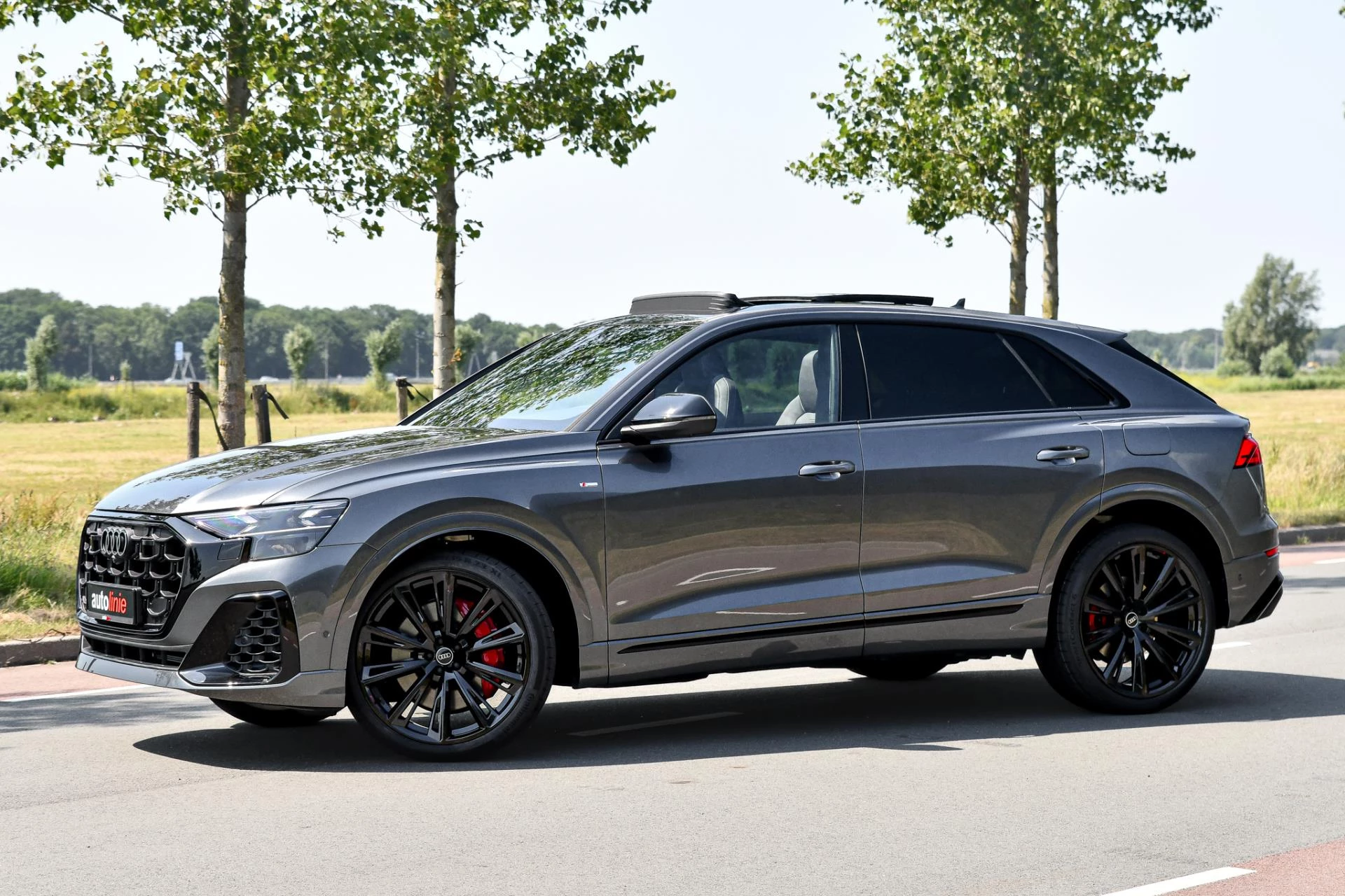 Hoofdafbeelding Audi Q8