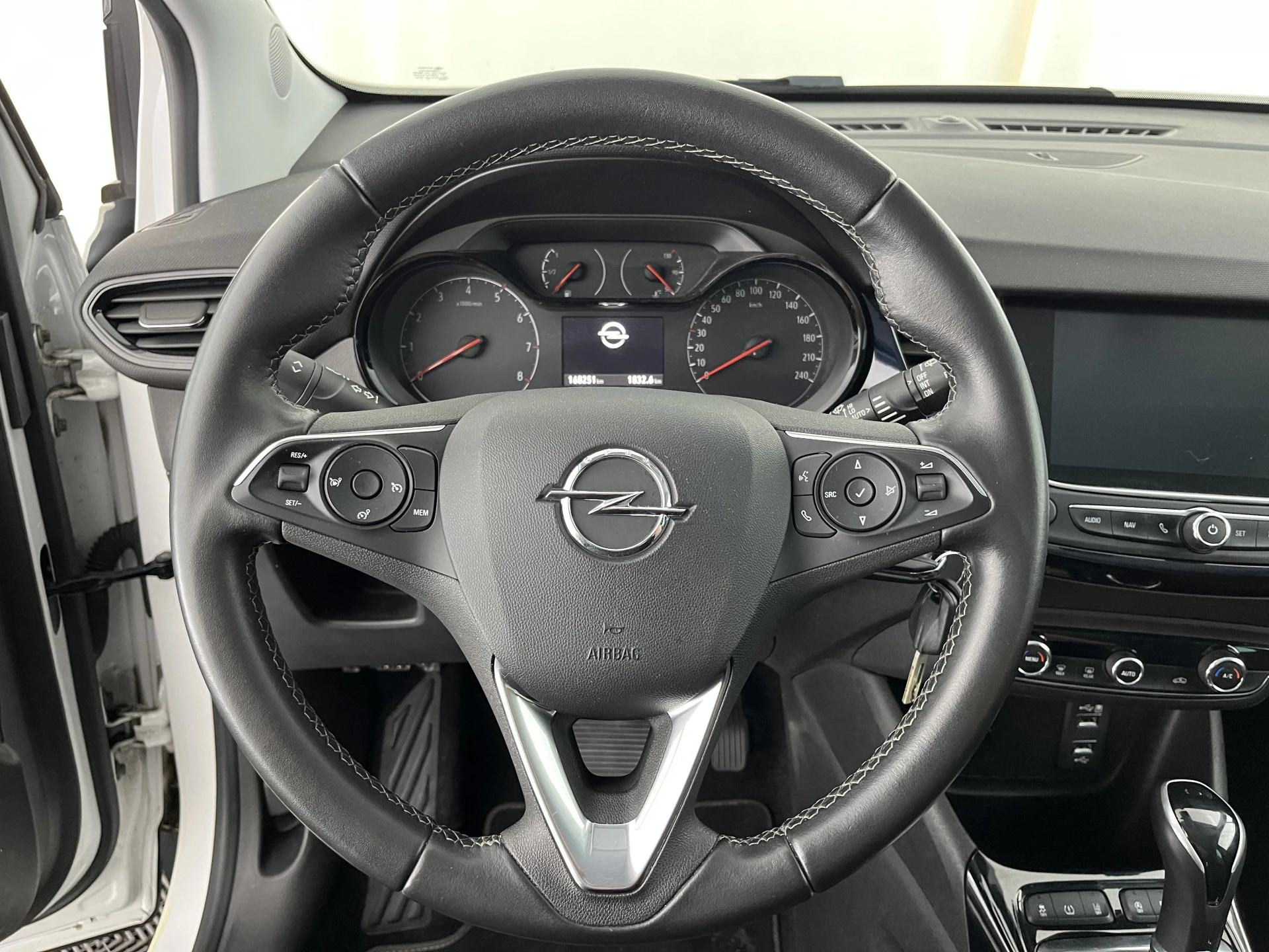 Hoofdafbeelding Opel Crossland X