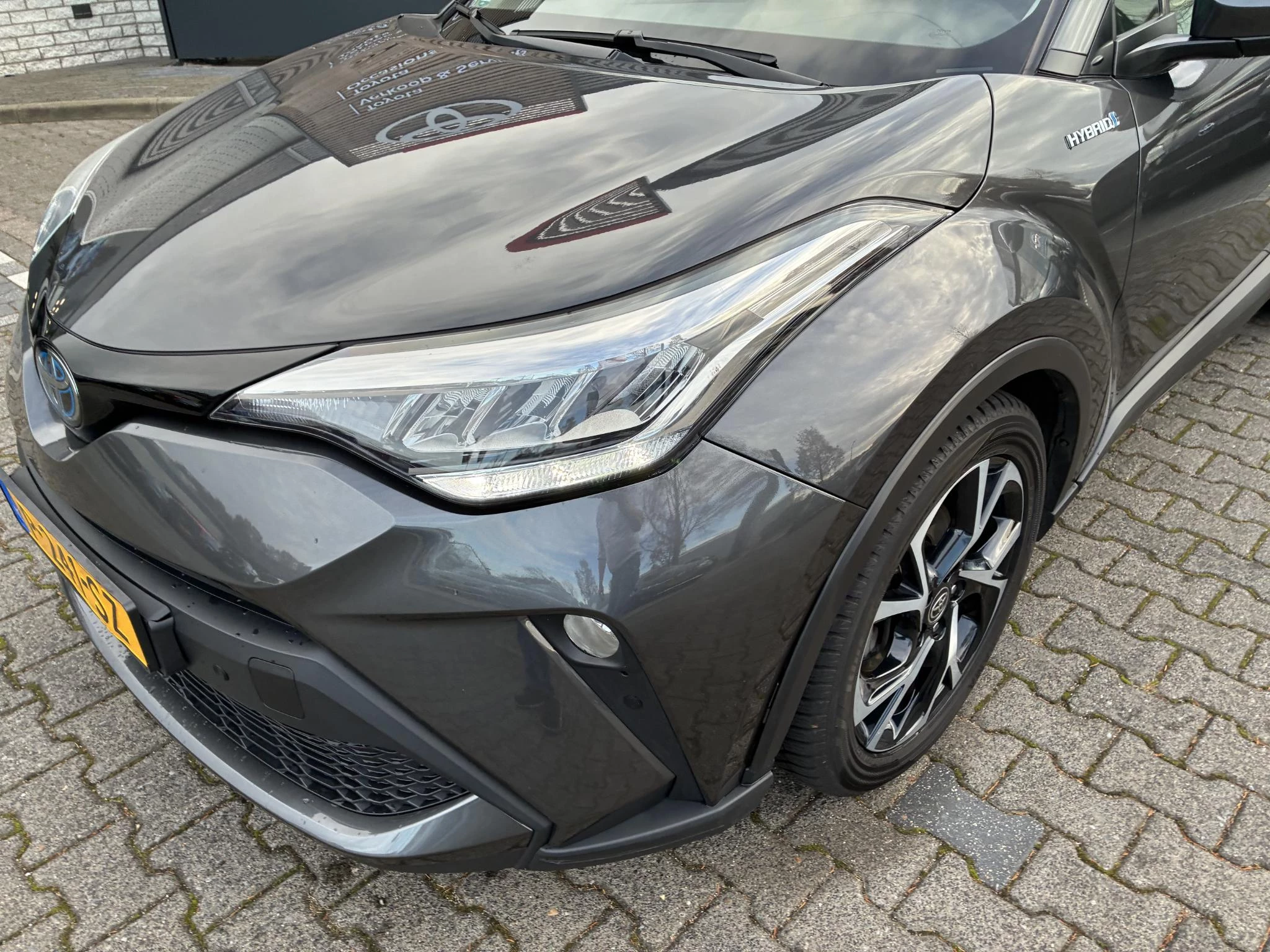 Hoofdafbeelding Toyota C-HR