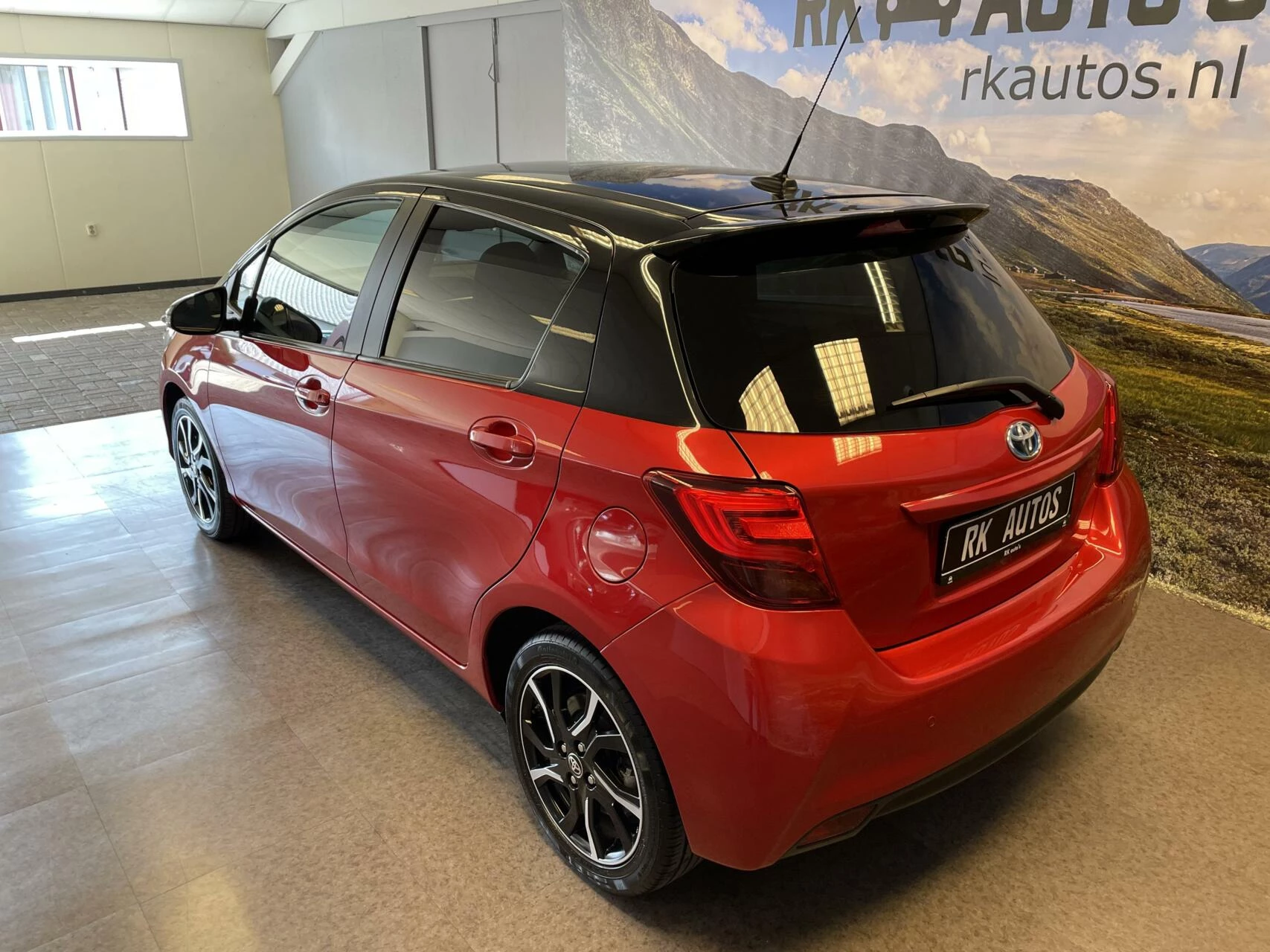 Hoofdafbeelding Toyota Yaris