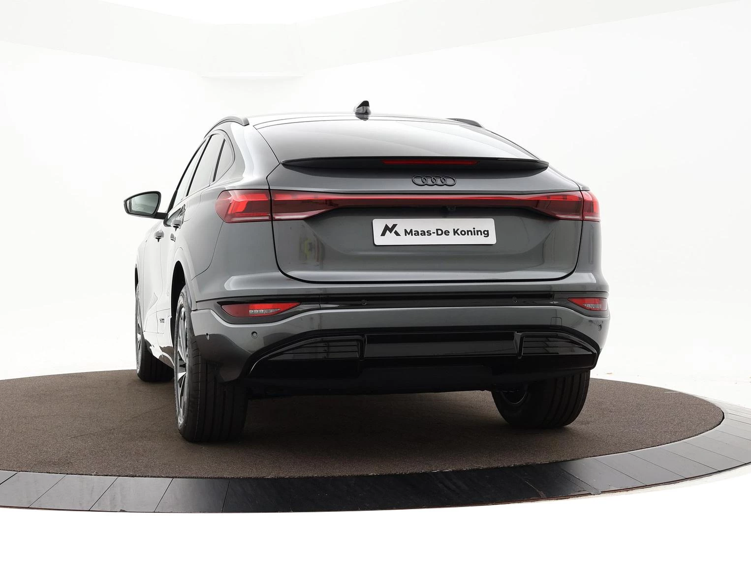 Hoofdafbeelding Audi Q6 e-tron