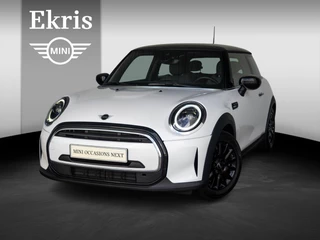 MINI 3-Deurs Cooper Aut. Camden Edition + 16" LM Victory Spoke zwart + Onderhoudspakket + Ambiance verlichting + Parkeersensoren + LED-koplampen