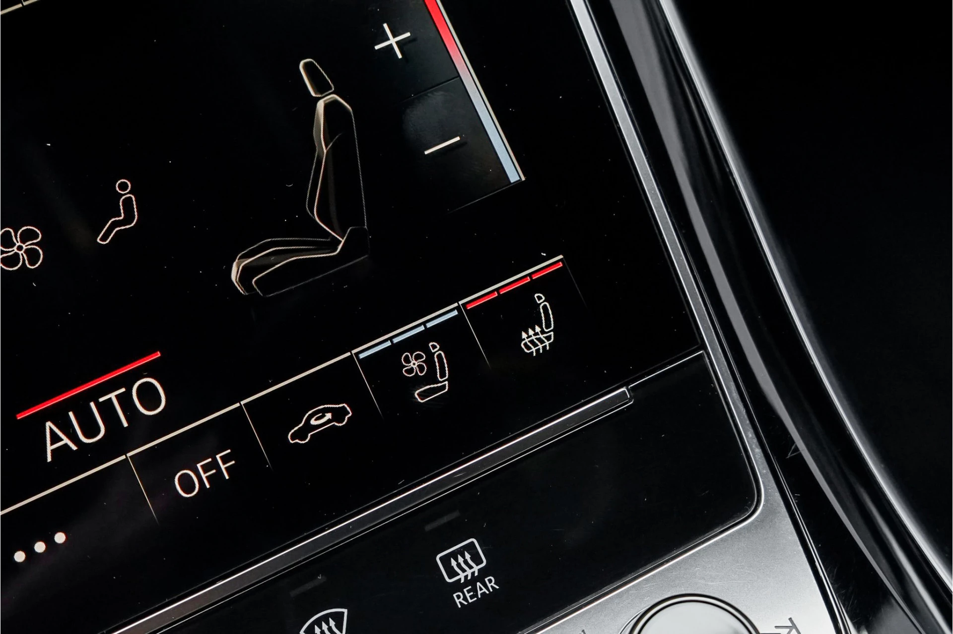 Hoofdafbeelding Audi A8