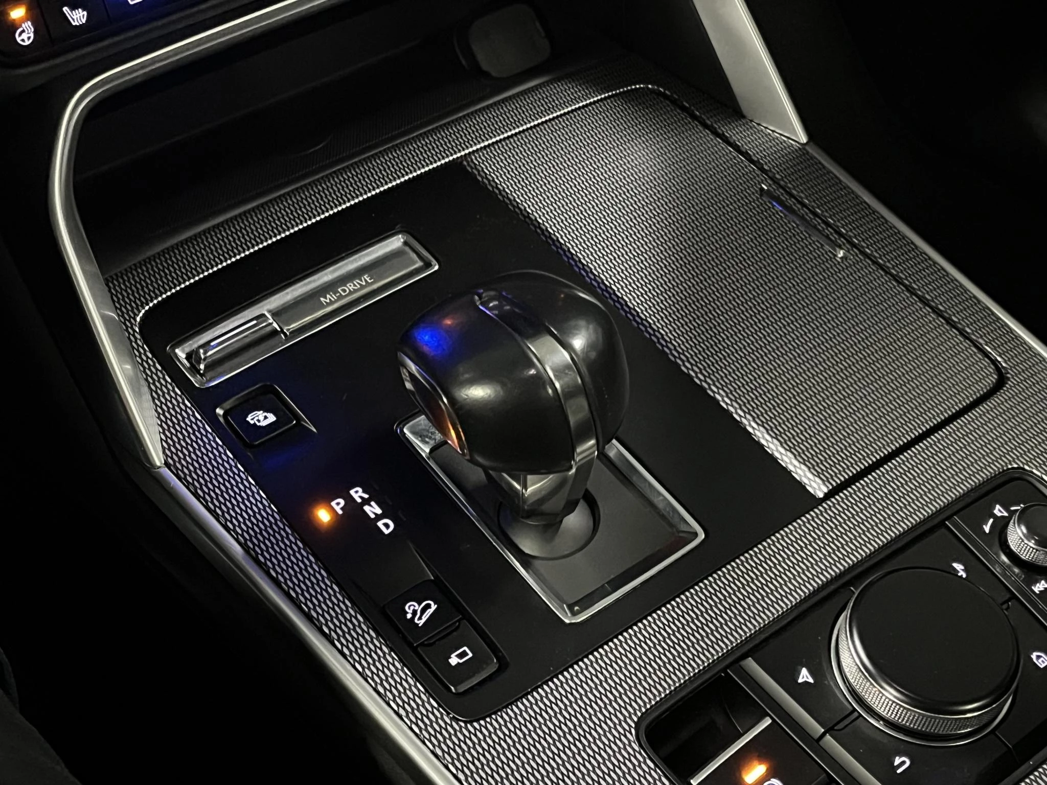 Hoofdafbeelding Mazda CX-60