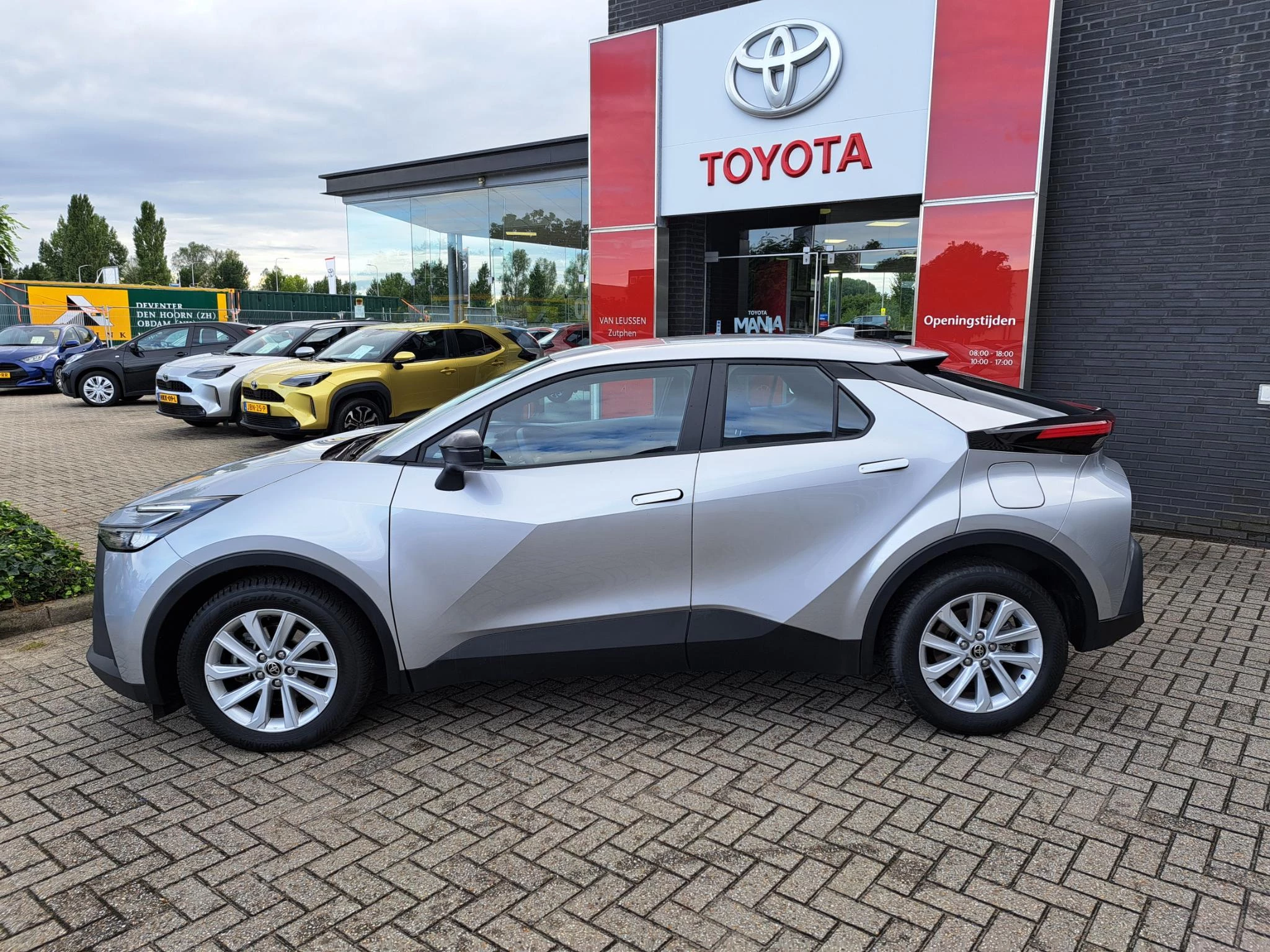 Hoofdafbeelding Toyota C-HR
