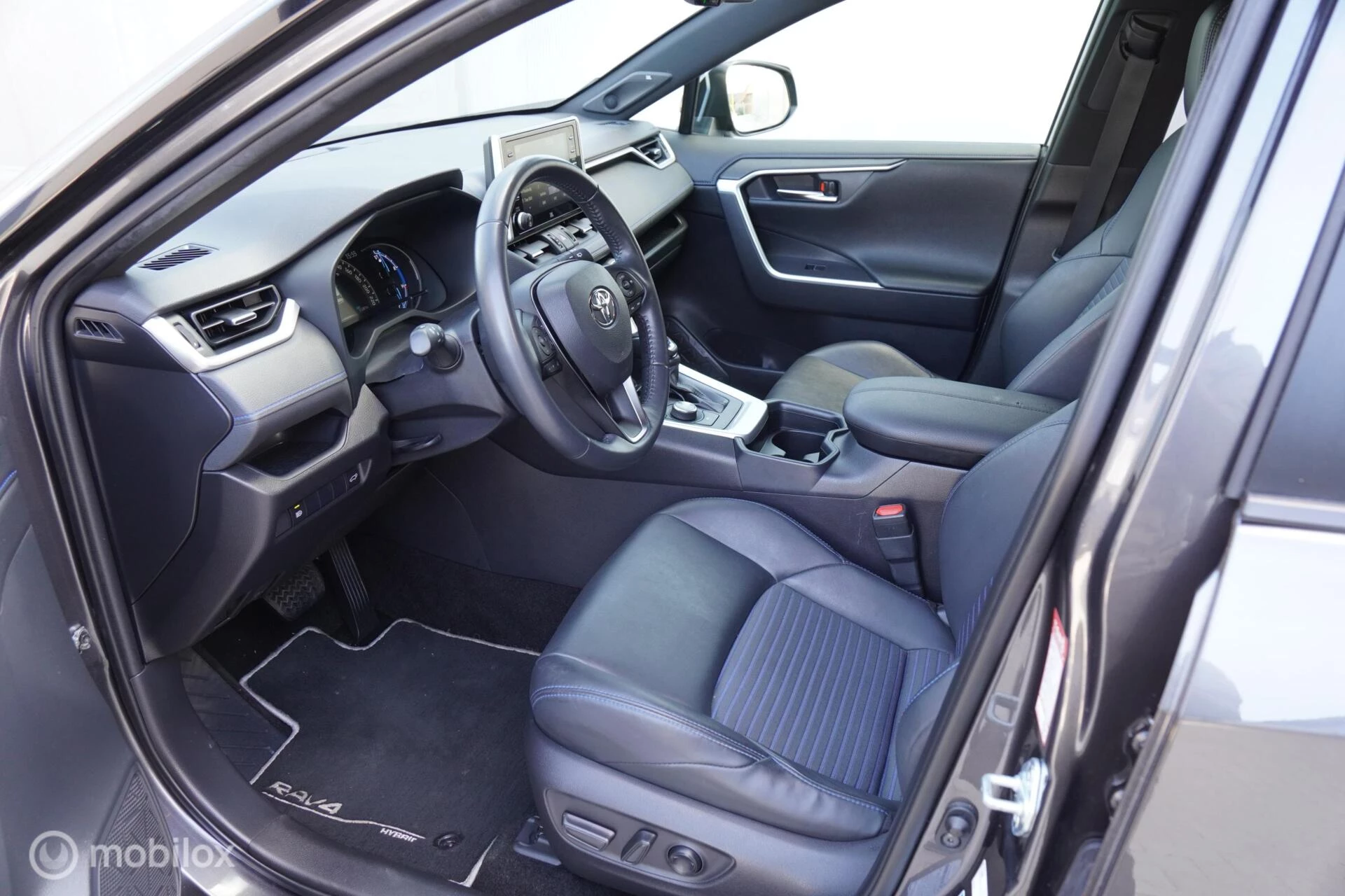 Hoofdafbeelding Toyota RAV4