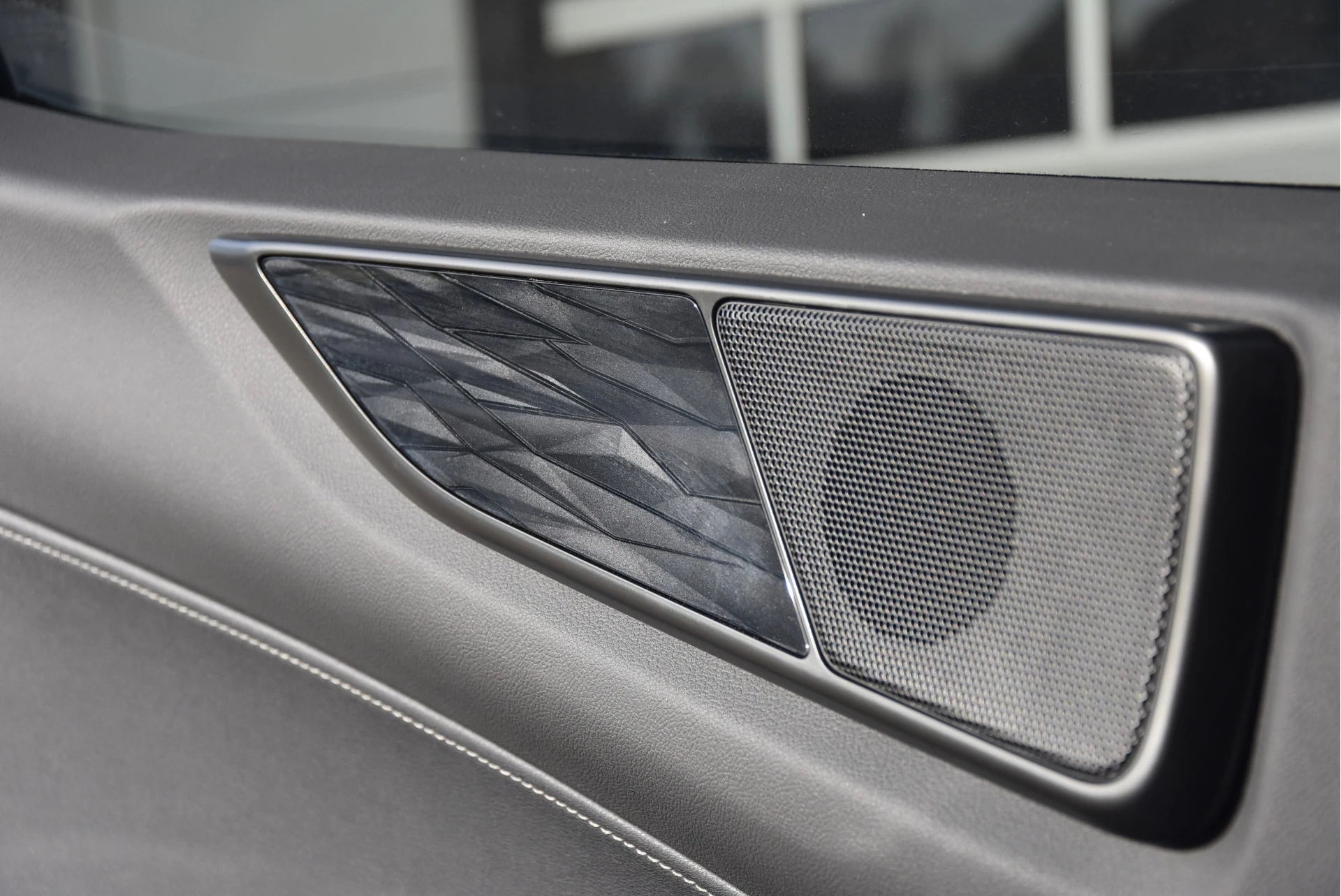 Hoofdafbeelding Lexus NX