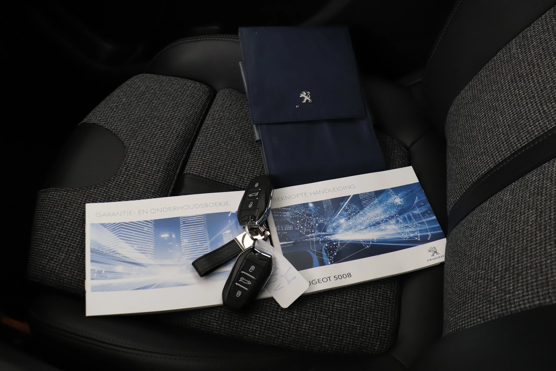Hoofdafbeelding Peugeot 5008
