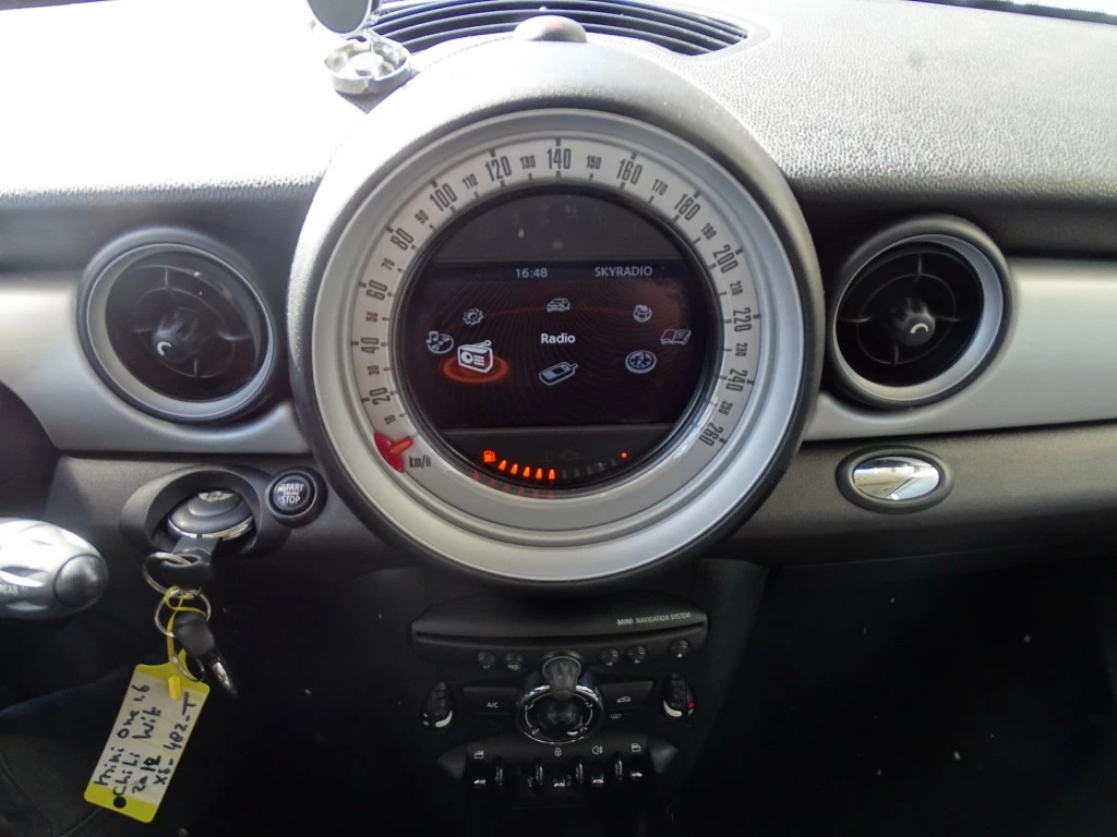 Hoofdafbeelding MINI One