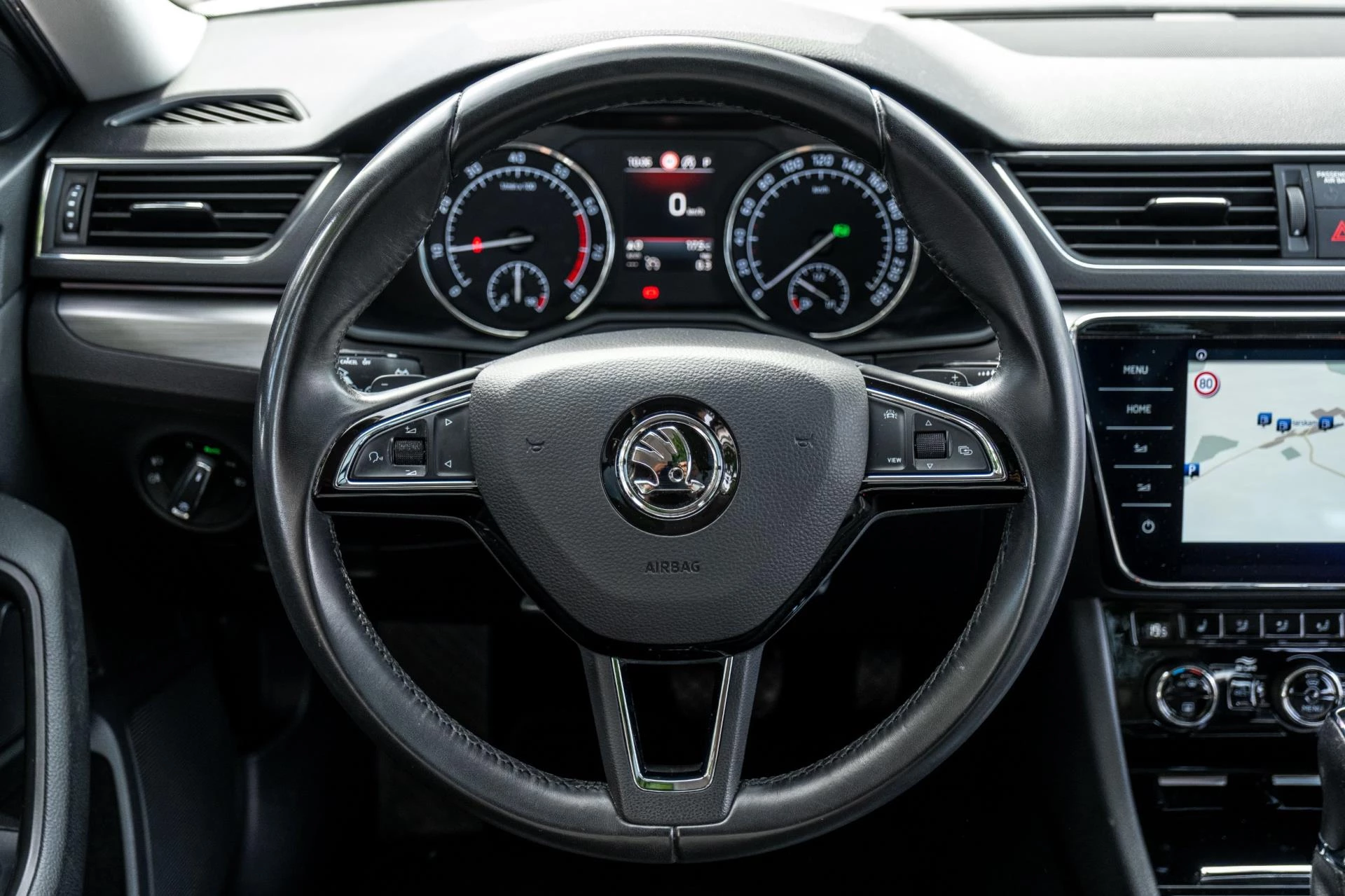 Hoofdafbeelding Škoda Superb