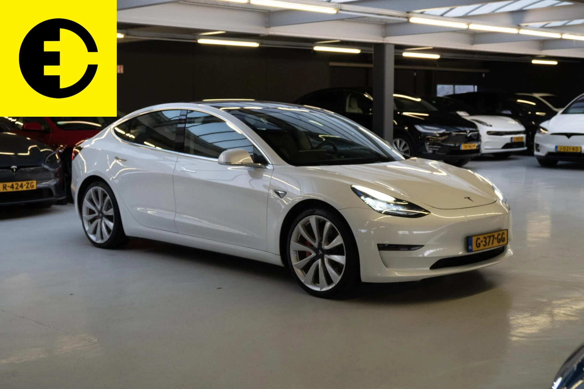 Hoofdafbeelding Tesla Model 3