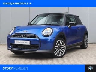 MINI 3-deurs Hatchback Cooper C Automaat / Classic / Pakket M / 17 inch Parallel Spoke 2-tone