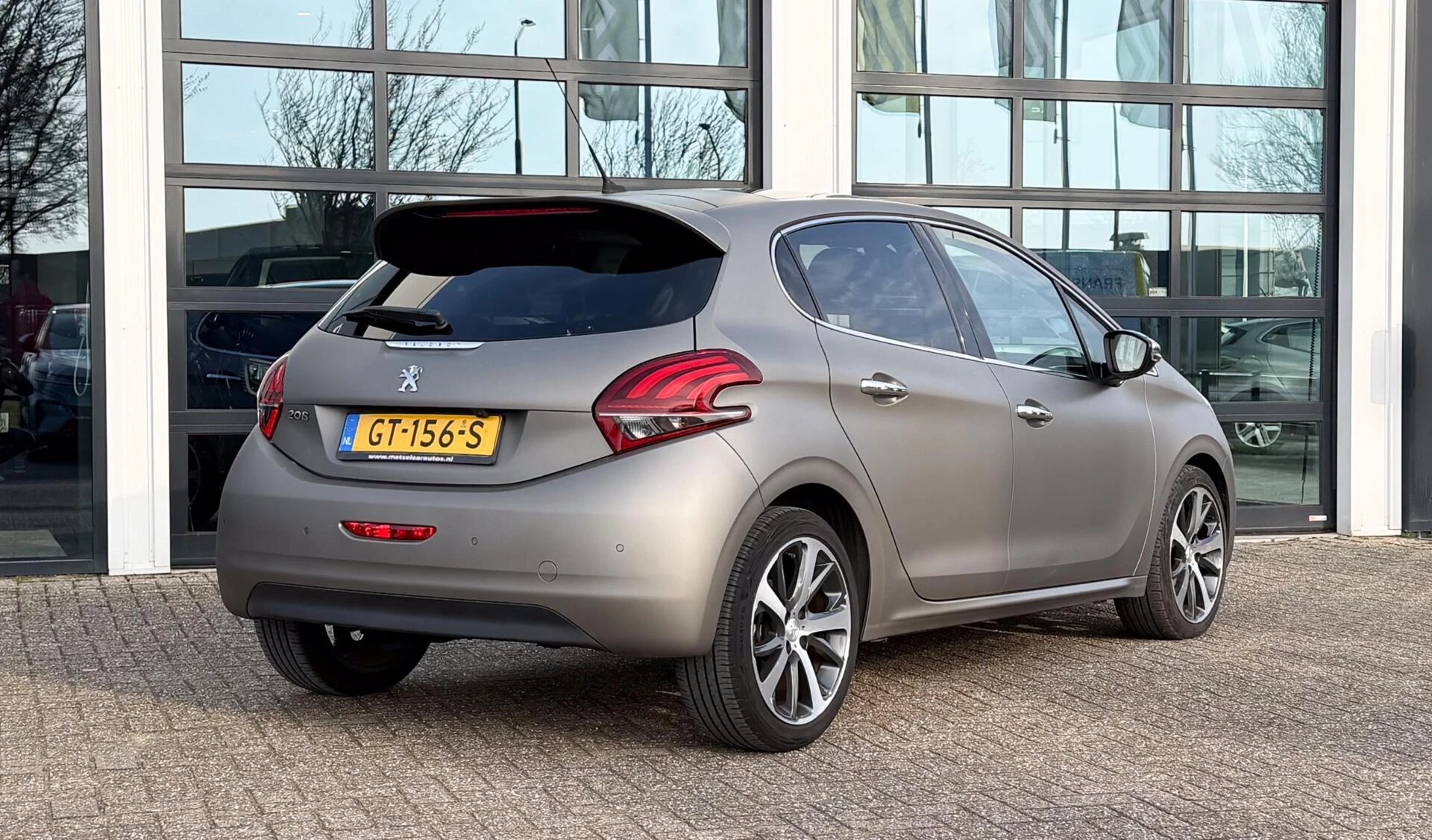 Hoofdafbeelding Peugeot 208