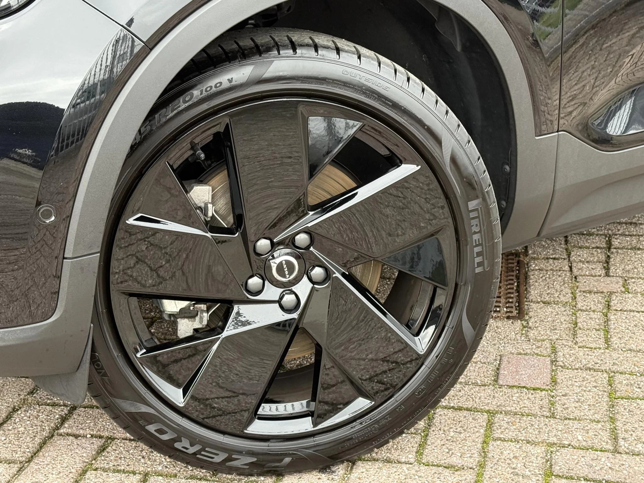 Hoofdafbeelding Volvo EX40