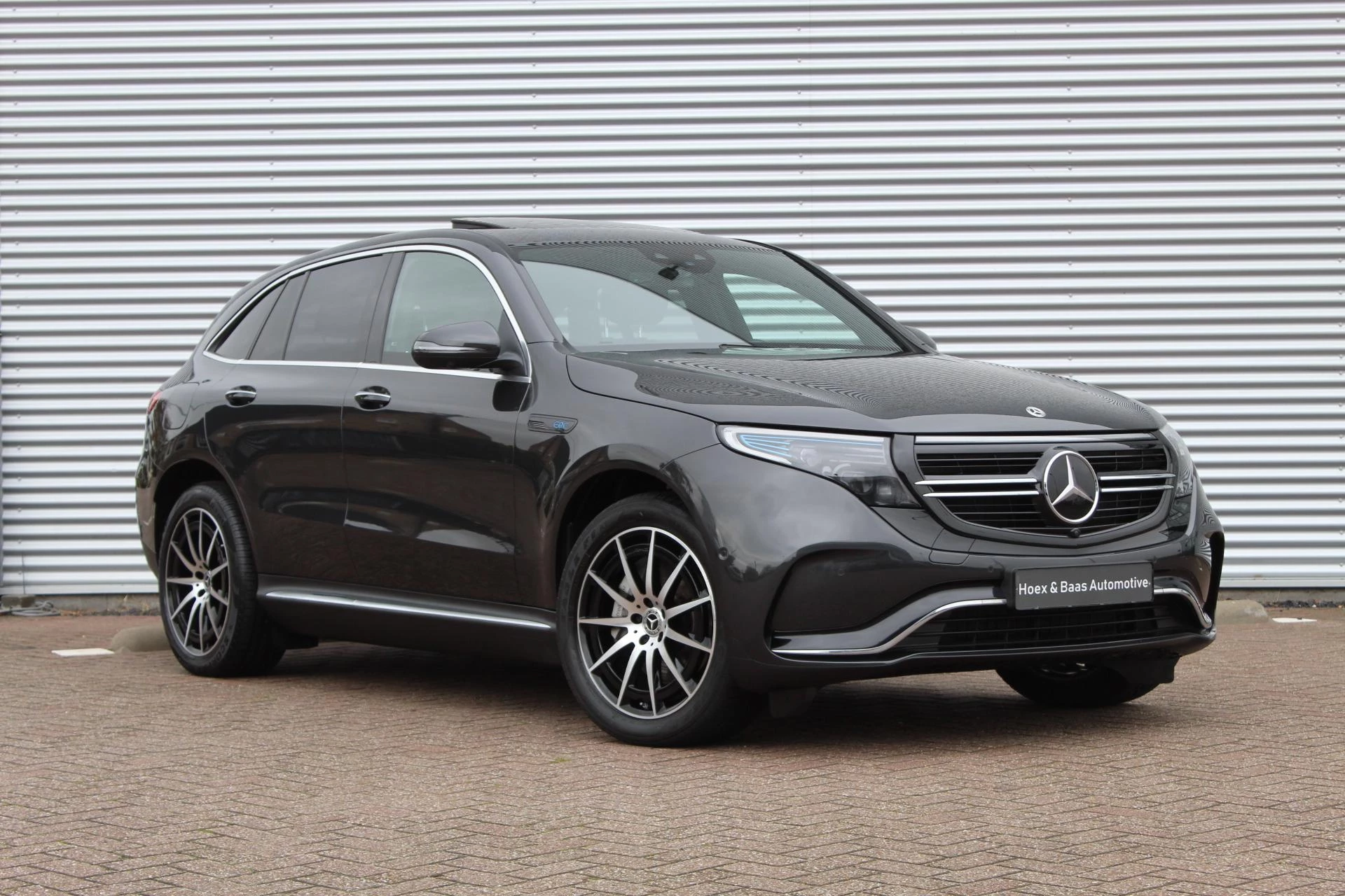 Hoofdafbeelding Mercedes-Benz EQC