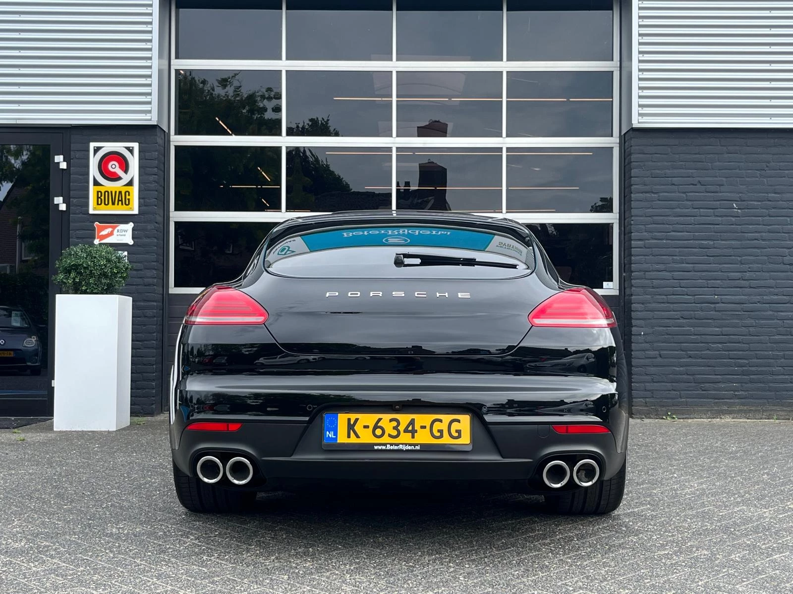 Hoofdafbeelding Porsche Panamera