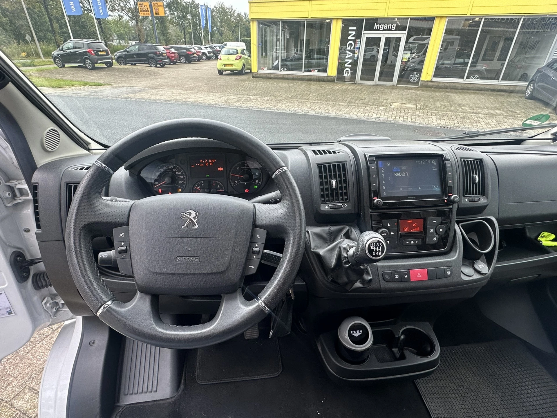 Hoofdafbeelding Knaus Peugeot