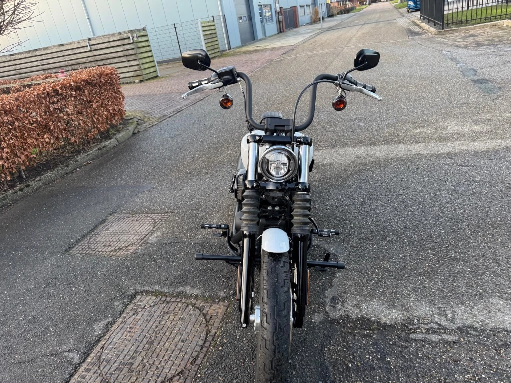 Hoofdafbeelding Harley-Davidson Street Bob