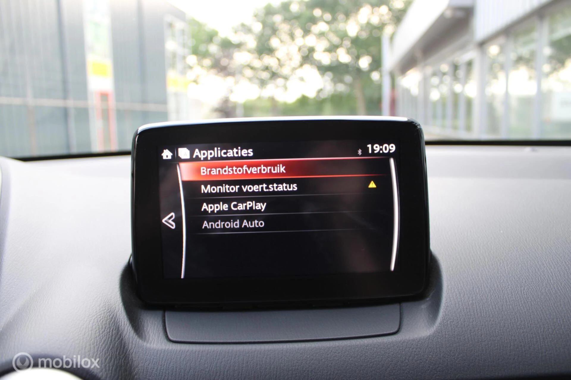 Hoofdafbeelding Mazda 2