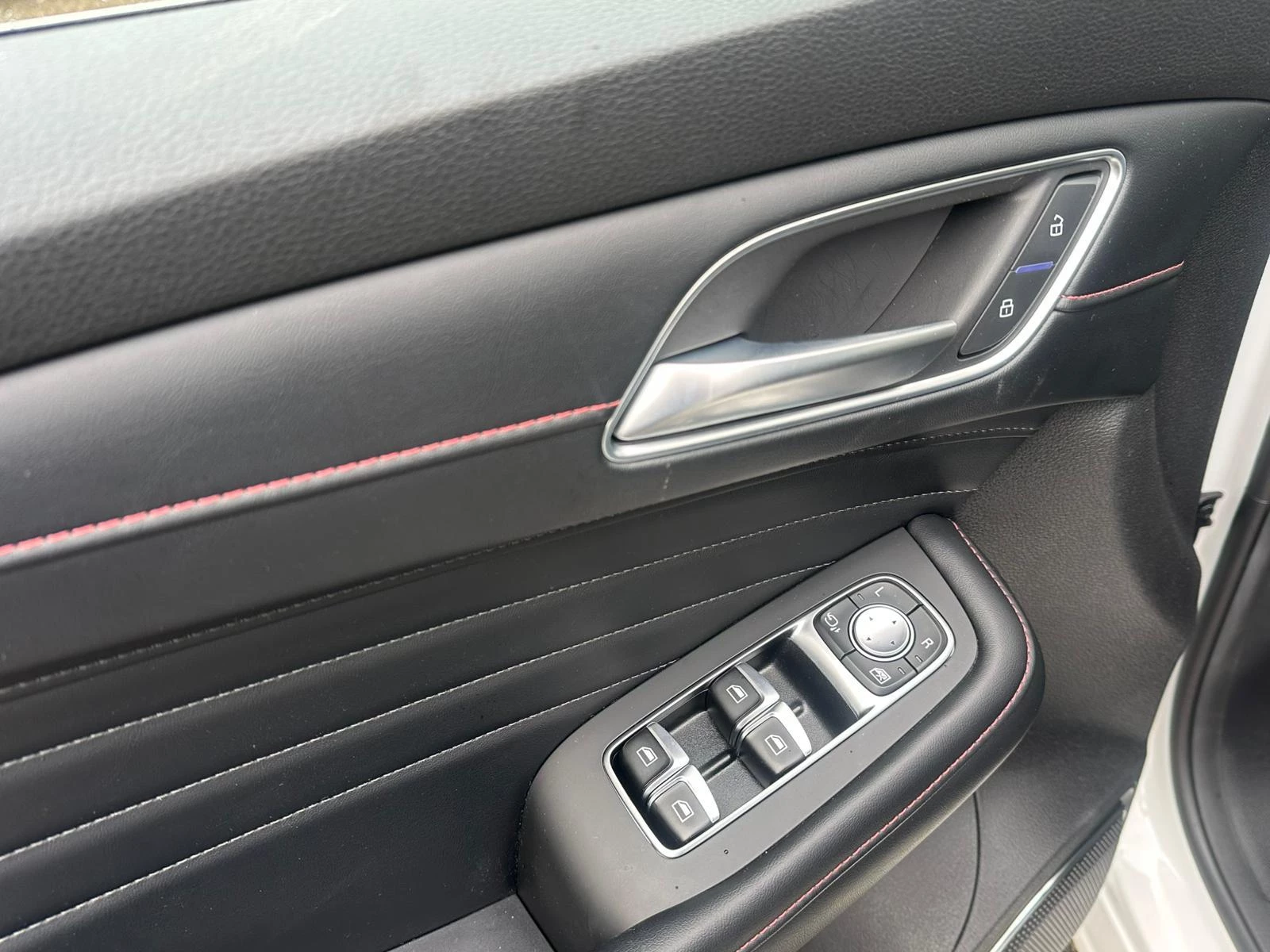 Hoofdafbeelding MG EHS