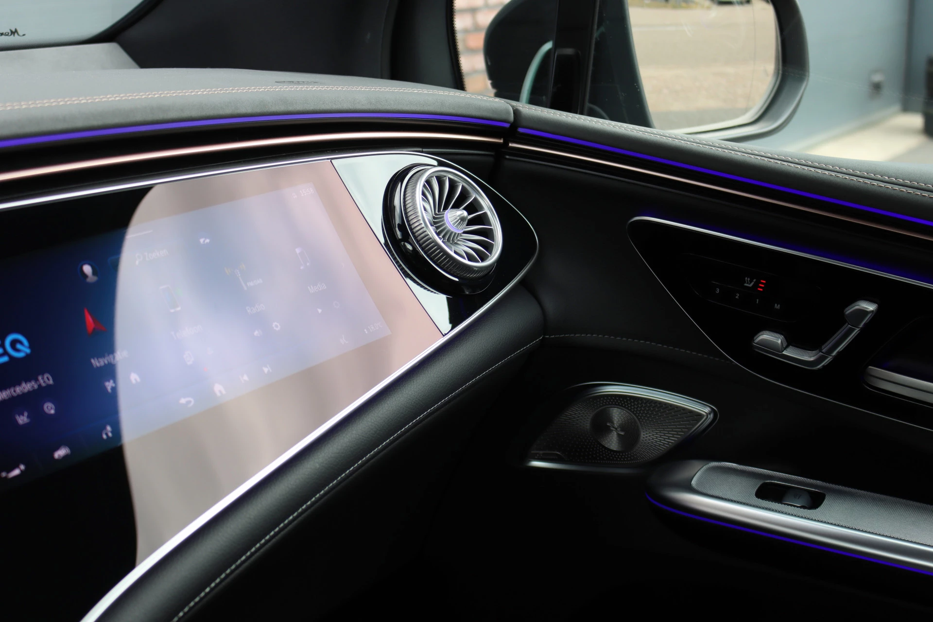 Hoofdafbeelding Mercedes-Benz EQE
