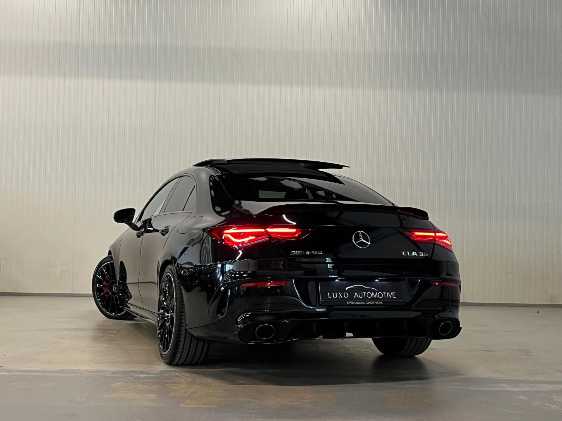 Hoofdafbeelding Mercedes-Benz CLA