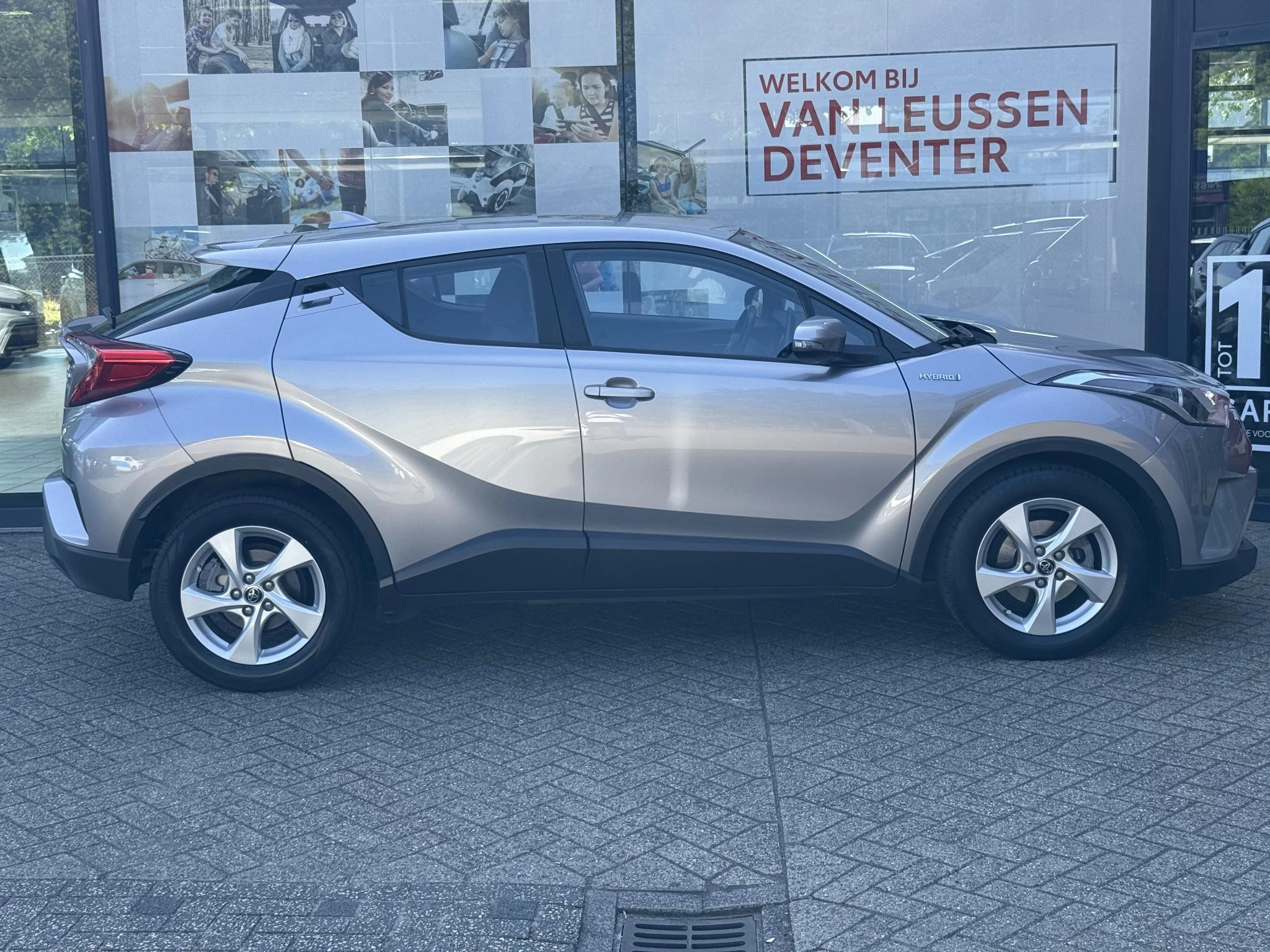 Hoofdafbeelding Toyota C-HR