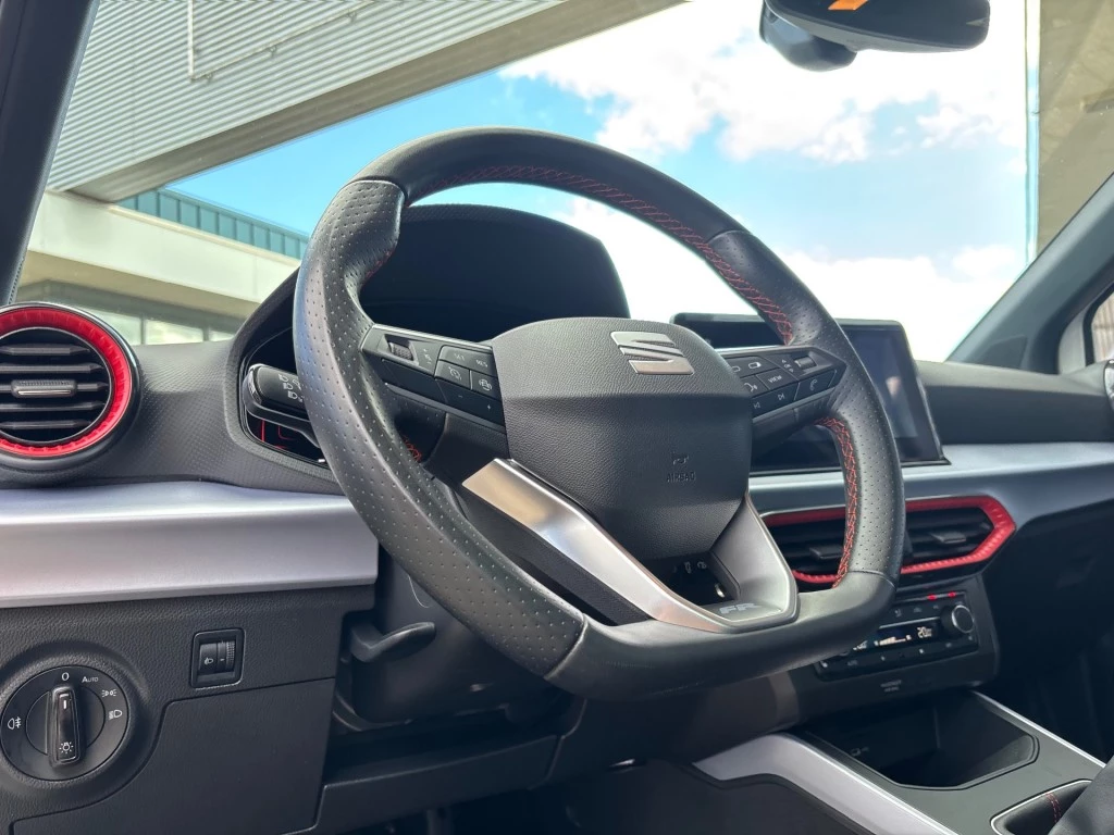 Hoofdafbeelding SEAT Arona