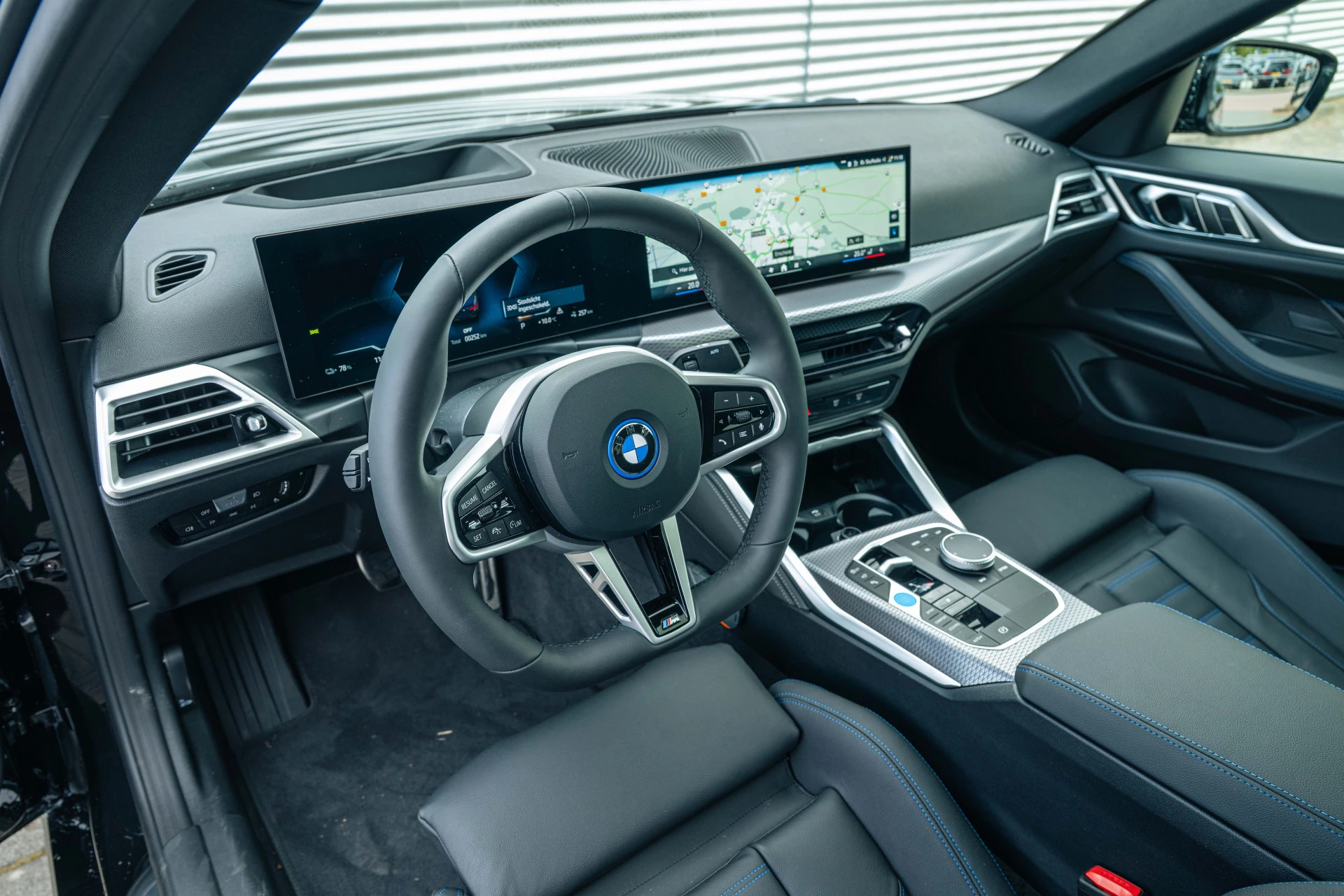 Hoofdafbeelding BMW i4
