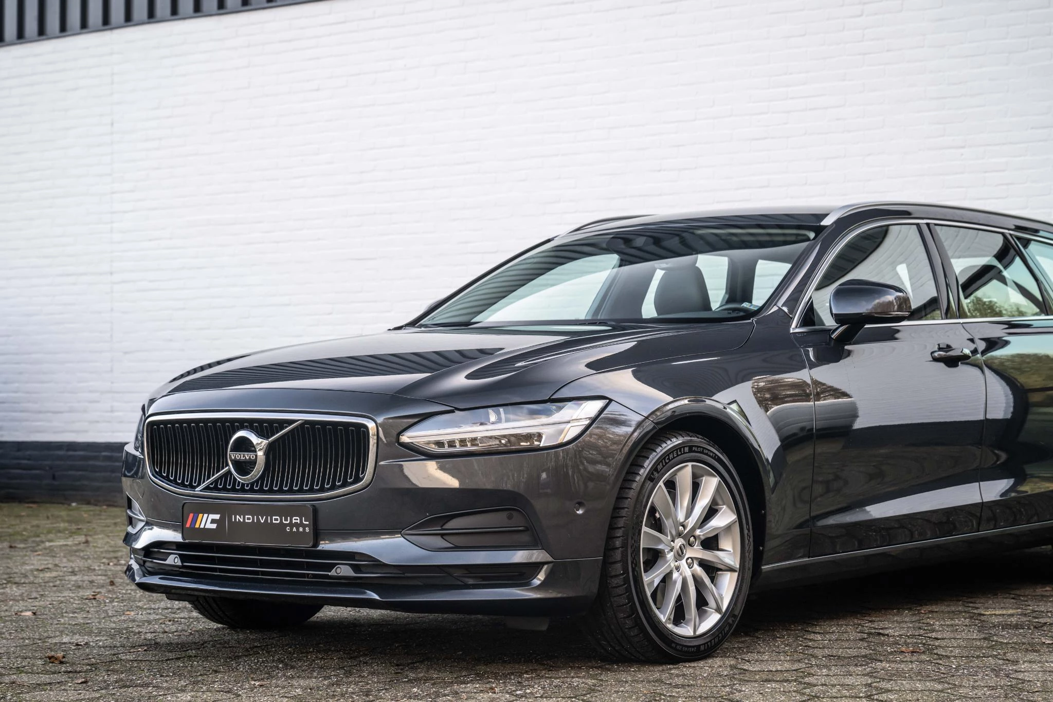 Hoofdafbeelding Volvo V90