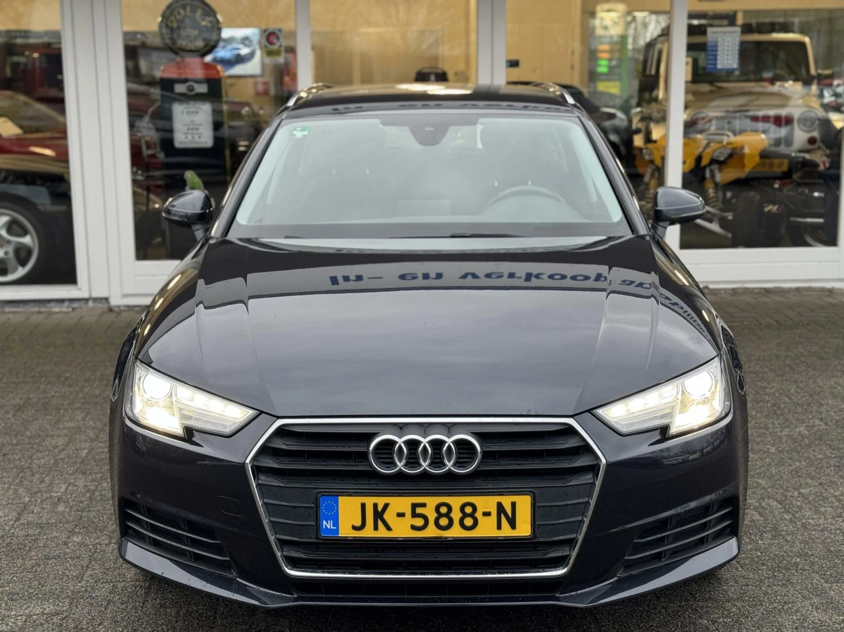Hoofdafbeelding Audi A4
