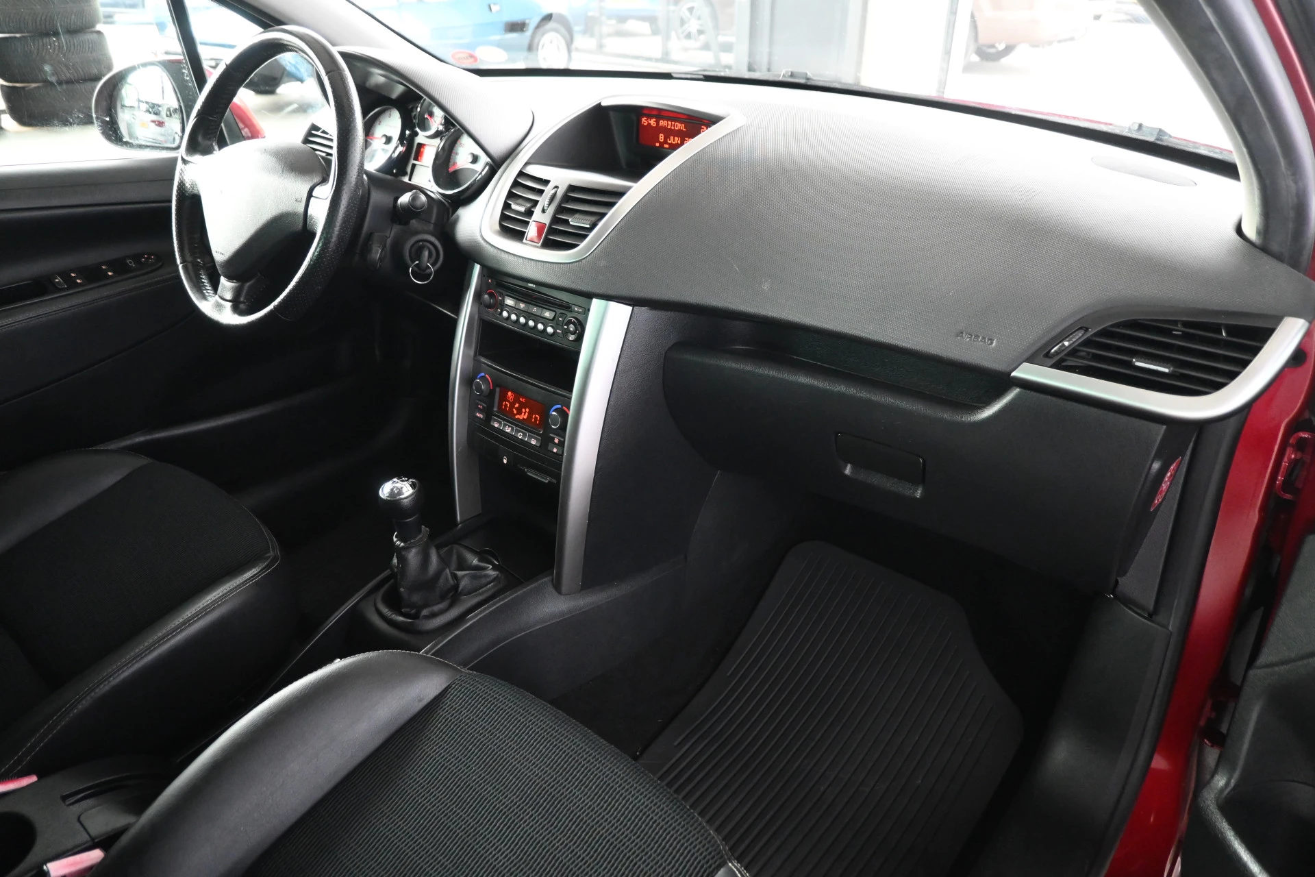 Hoofdafbeelding Peugeot 207