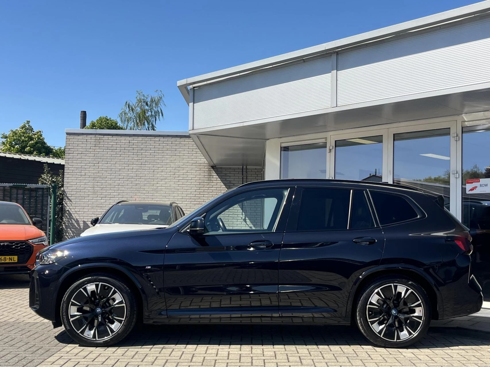 Hoofdafbeelding BMW iX3