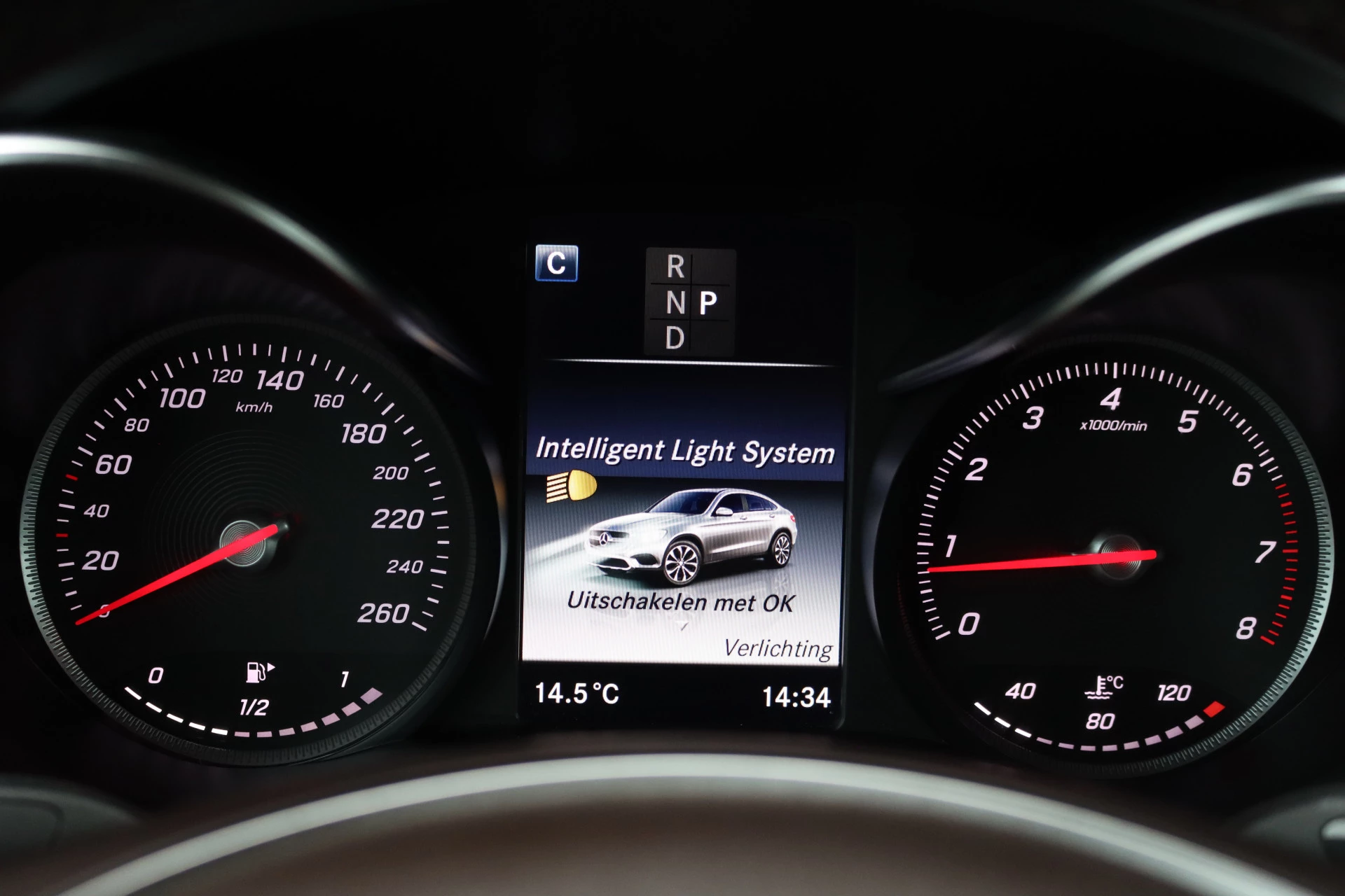 Hoofdafbeelding Mercedes-Benz GLC