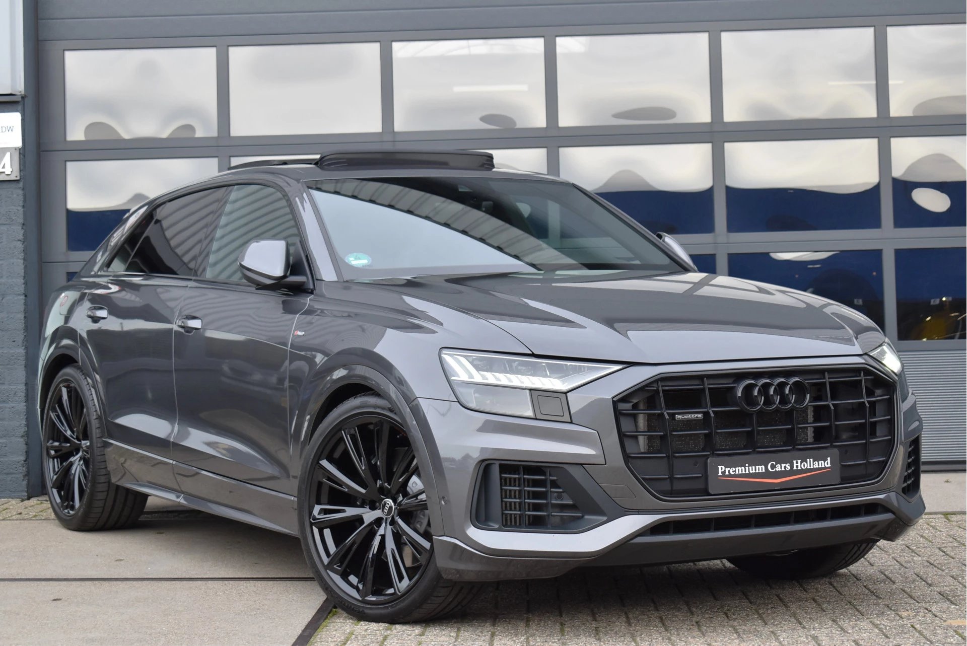 Hoofdafbeelding Audi Q8