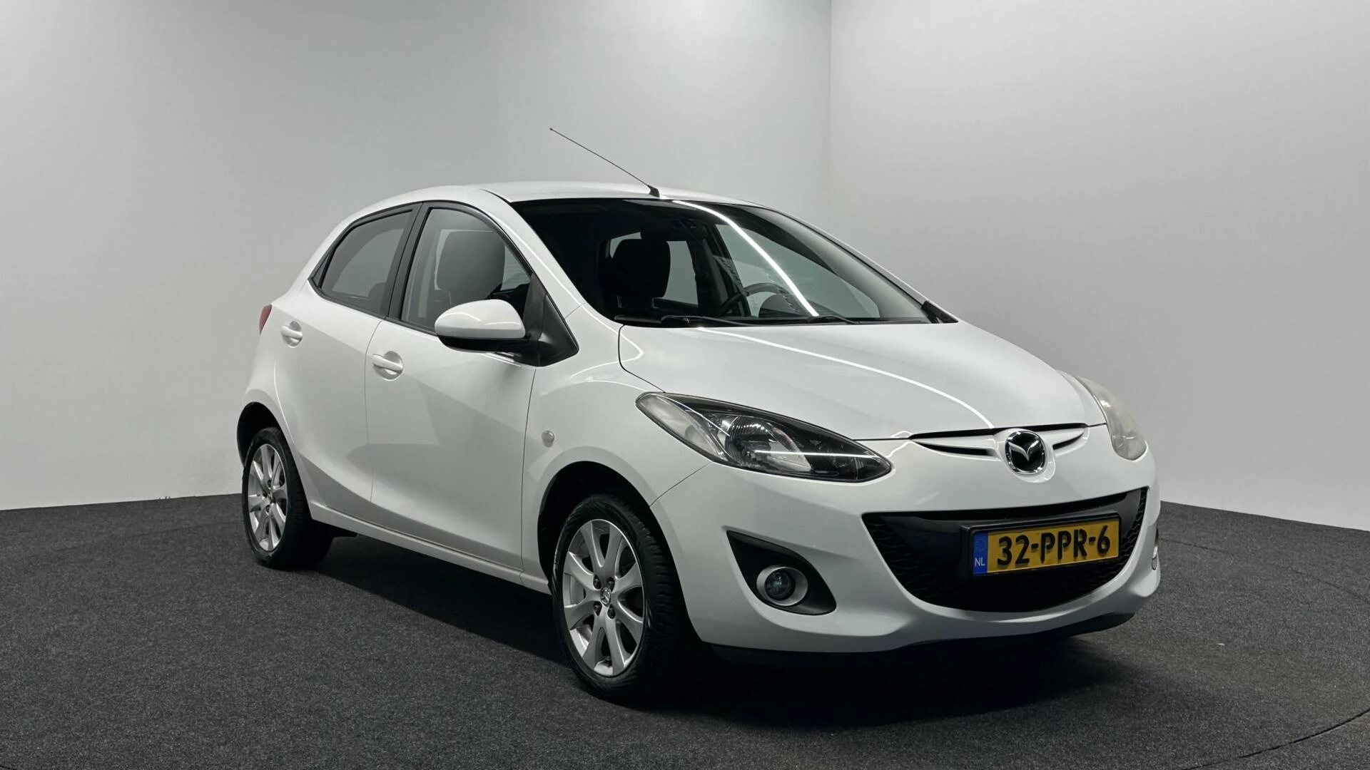 Hoofdafbeelding Mazda 2