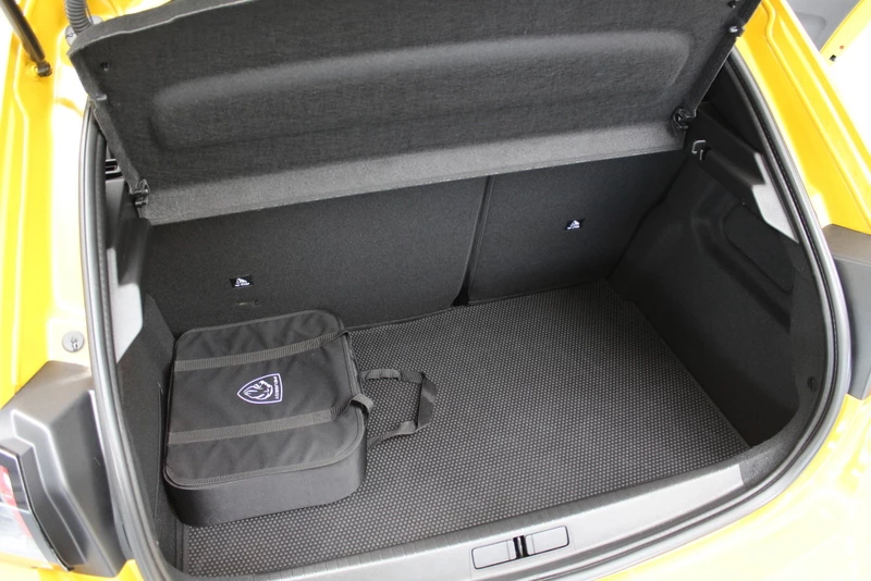 Hoofdafbeelding Peugeot e-208