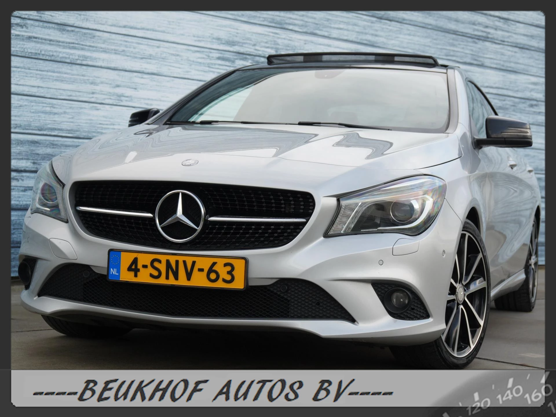 Hoofdafbeelding Mercedes-Benz CLA