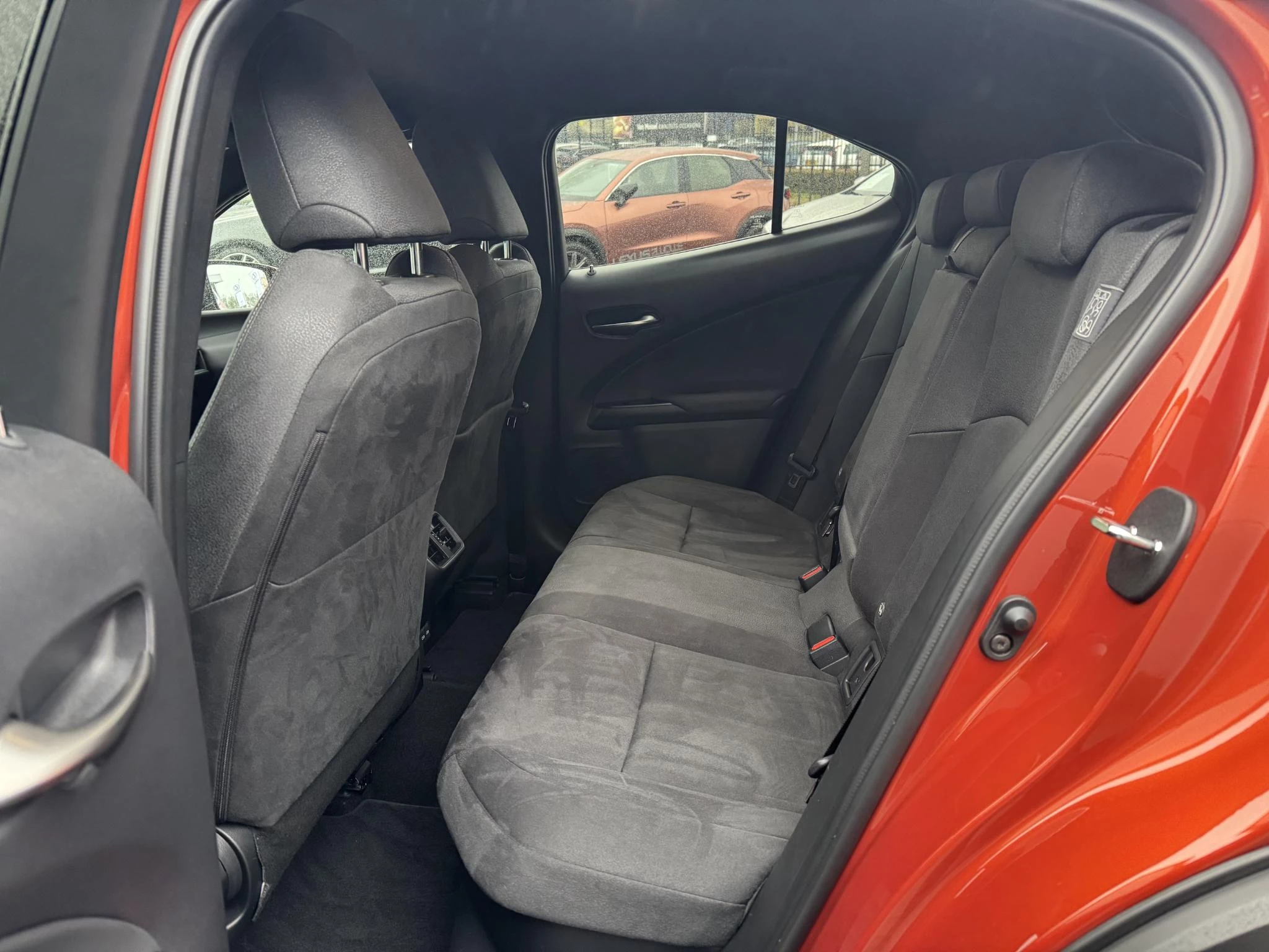 Hoofdafbeelding Lexus UX