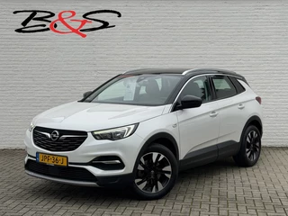 Hoofdafbeelding Opel Grandland X Opel GRANDLAND X 1.2 Turbo Innovation Automaat Cruise control Dodehoek detectie Apple/Android Carplay Climate control