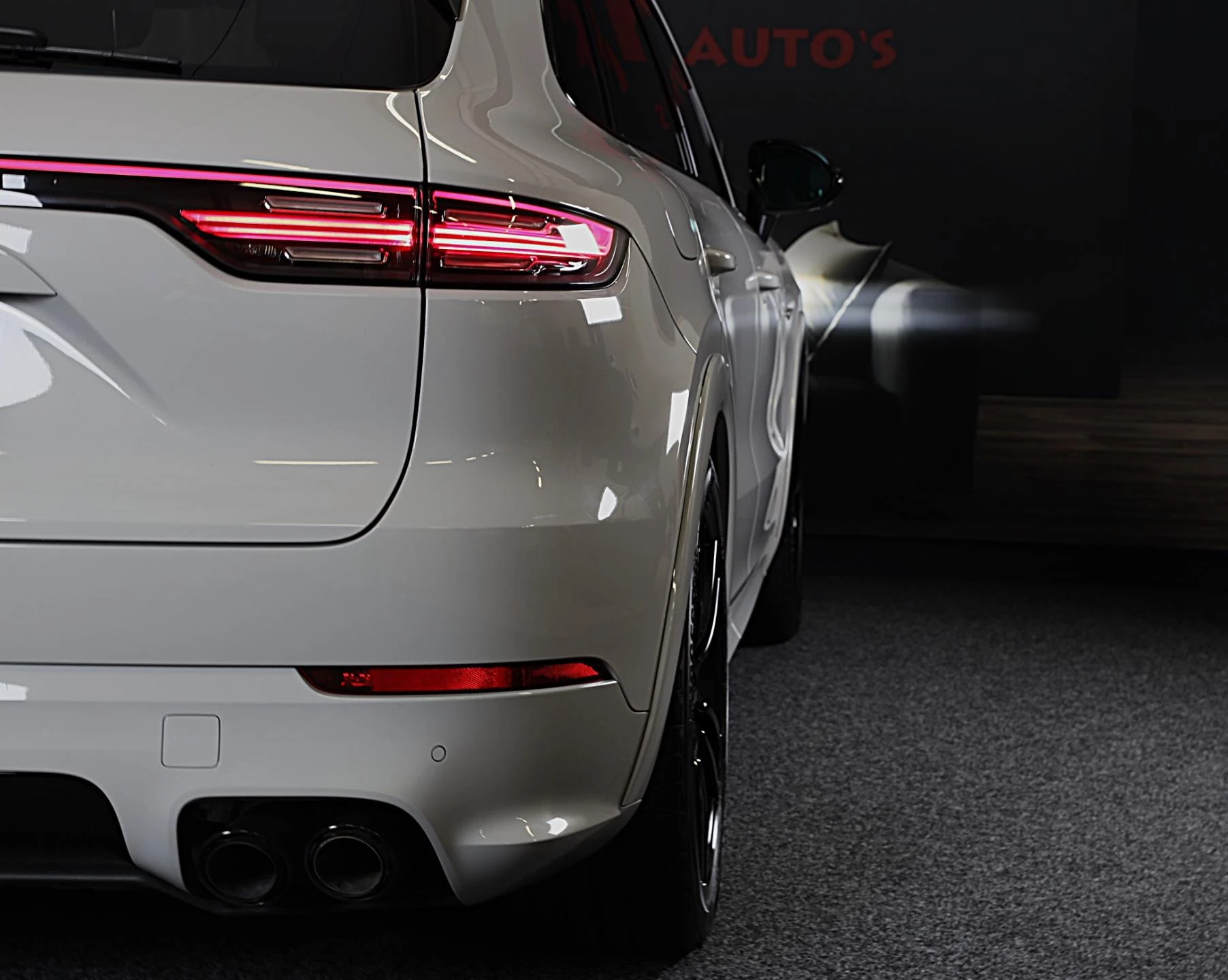 Hoofdafbeelding Porsche Cayenne