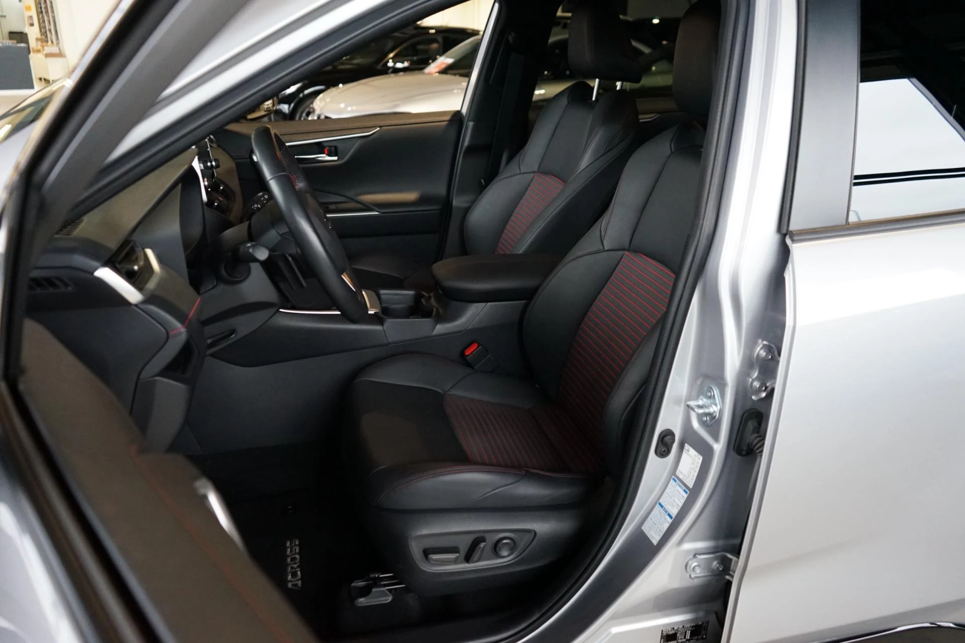 Hoofdafbeelding Suzuki Across