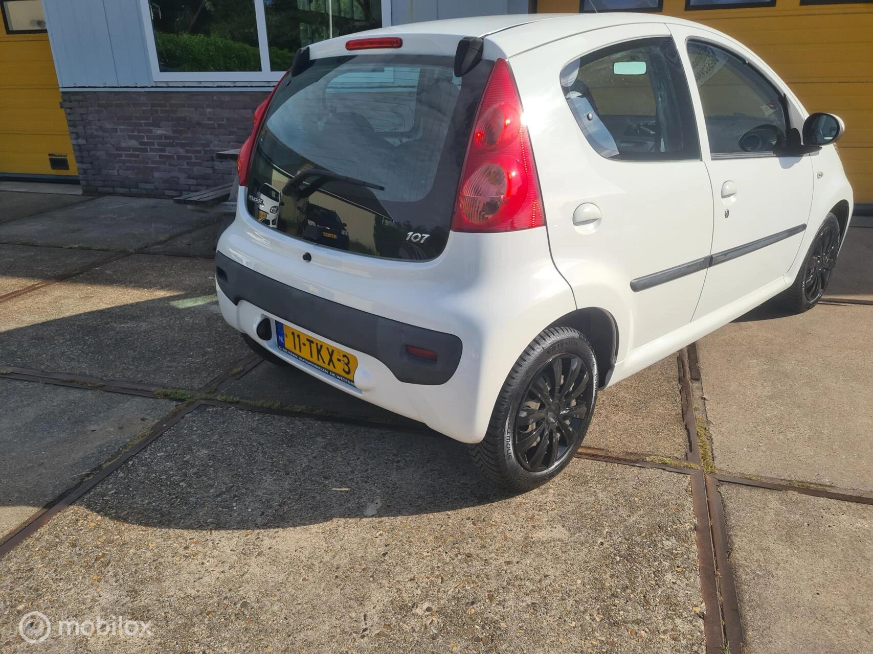 Hoofdafbeelding Peugeot 107