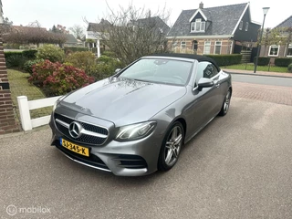 Hoofdafbeelding Mercedes-Benz E-Klasse Mercedes E-klasse Cabrio 200 25th Anniversary Edition AMG EN NIGHT PAKKET DEALER ONDERHOUDEN ZEER MOOIE AUTO!!