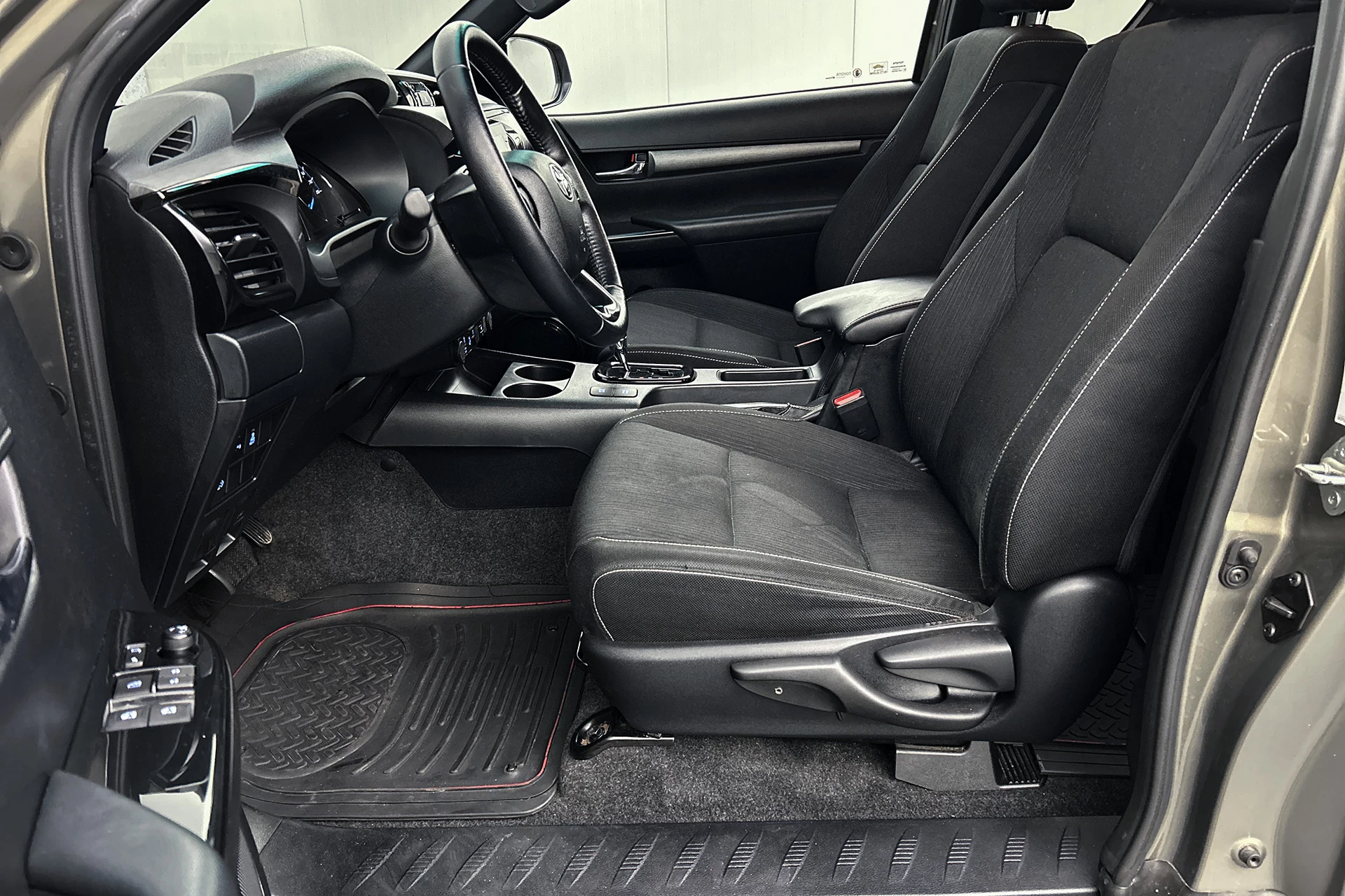 Hoofdafbeelding Toyota Hilux