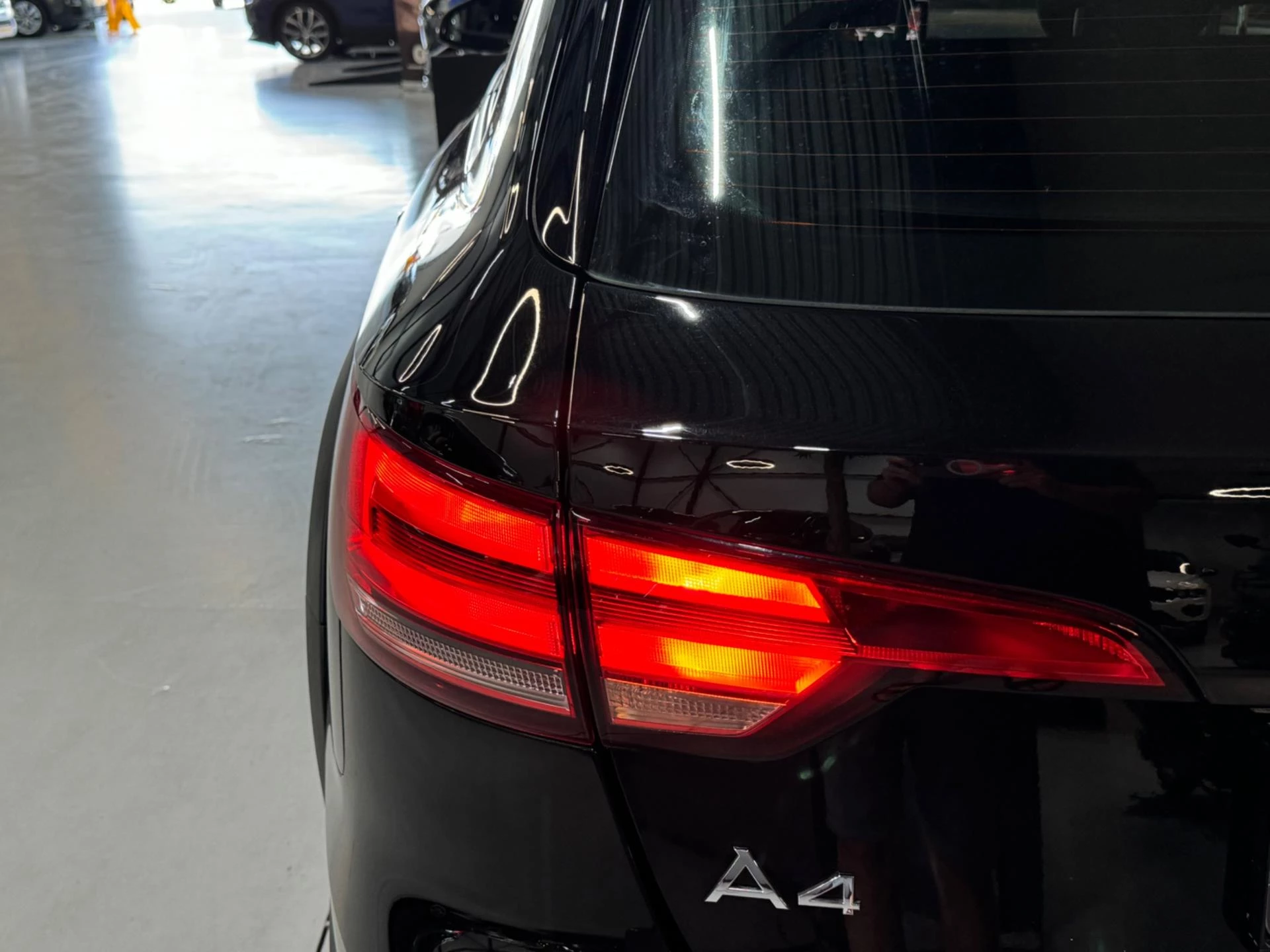Hoofdafbeelding Audi A4