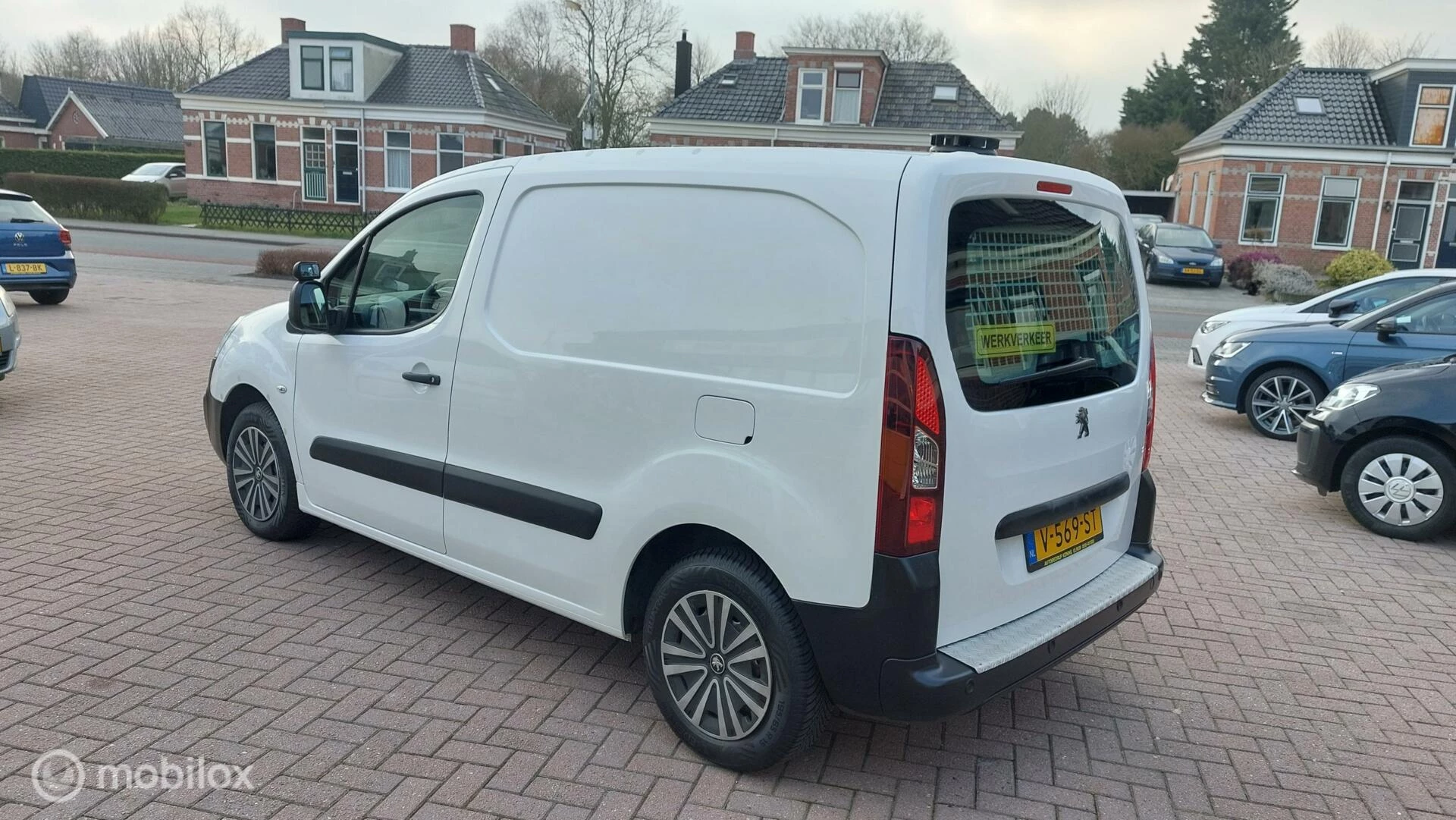 Hoofdafbeelding Peugeot Partner