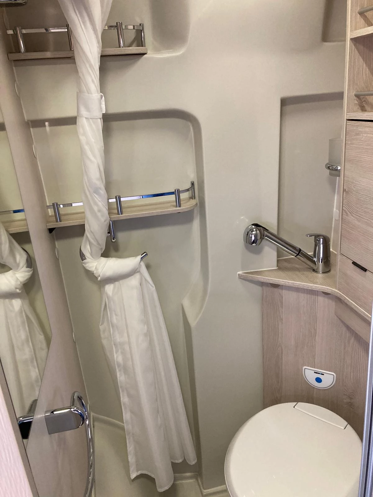 Hoofdafbeelding Karma Mobil Dexter 540 Trend | 2019 | 130 PK | Compact & compleet