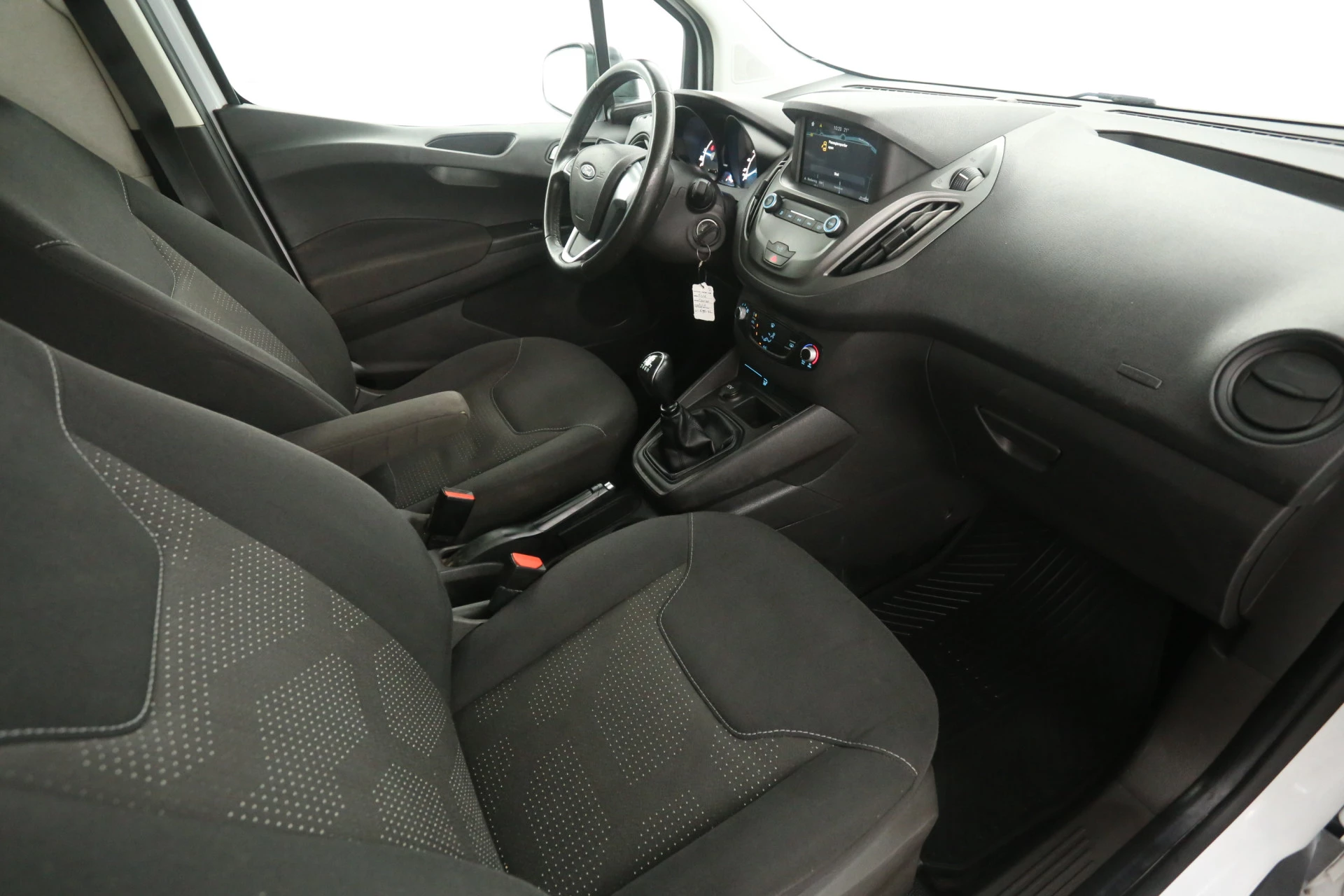 Hoofdafbeelding Ford Transit Courier